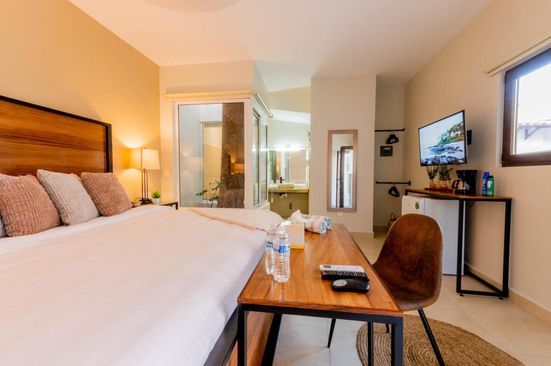 King Room with Pool View