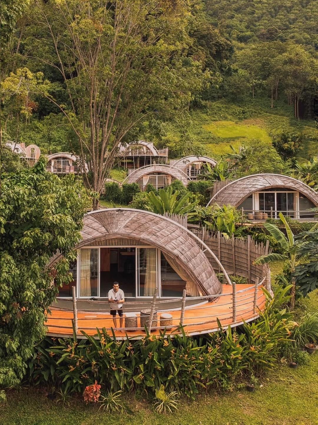 Deluxe Bungalow