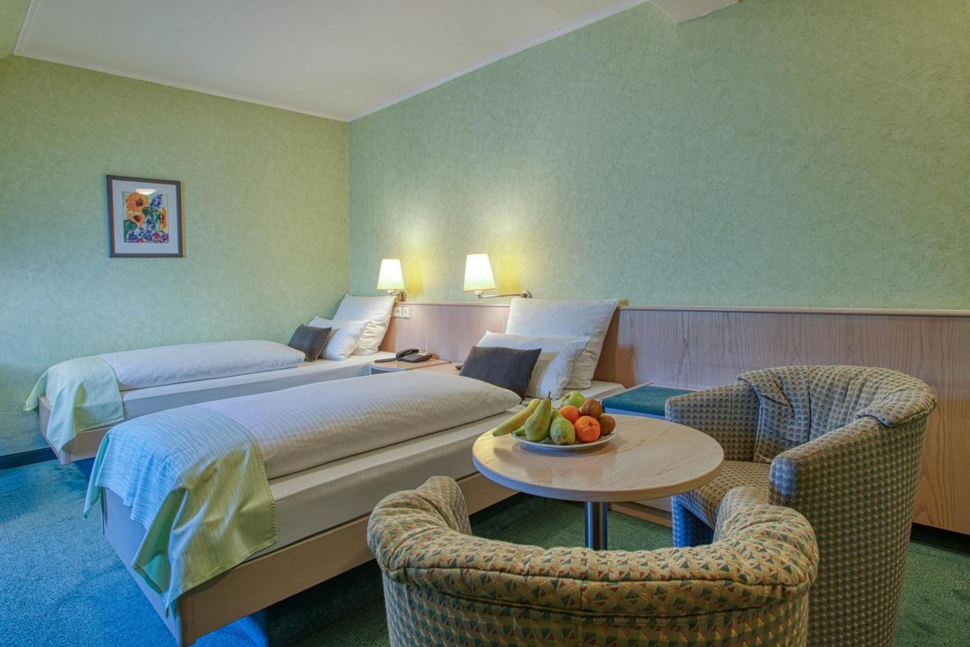 Double or Twin Room with Shower
