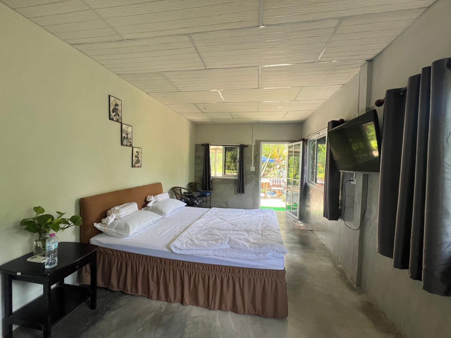 CHONNAPHA HOMESTAY Family Room