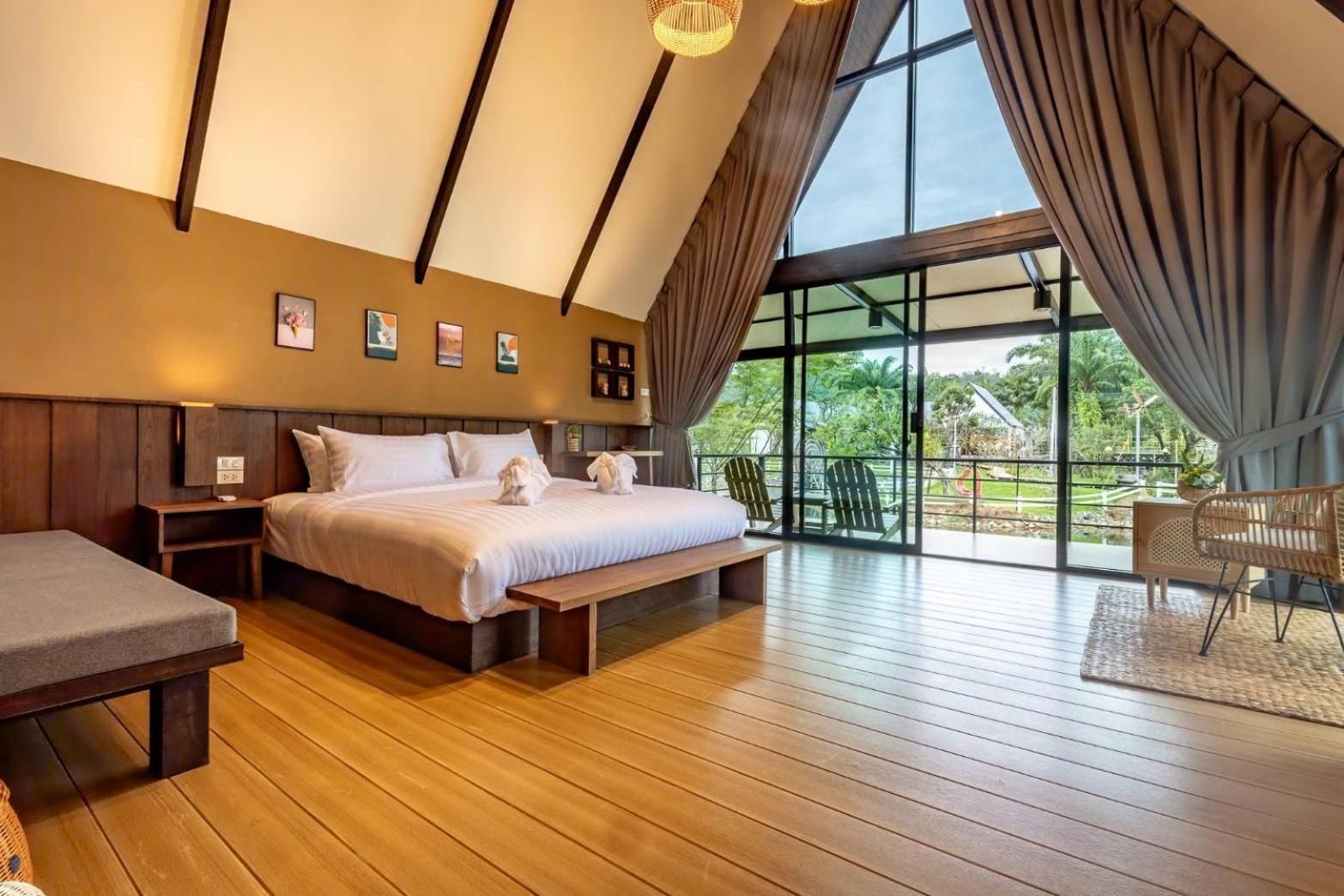 Standard - 1 Double Bed