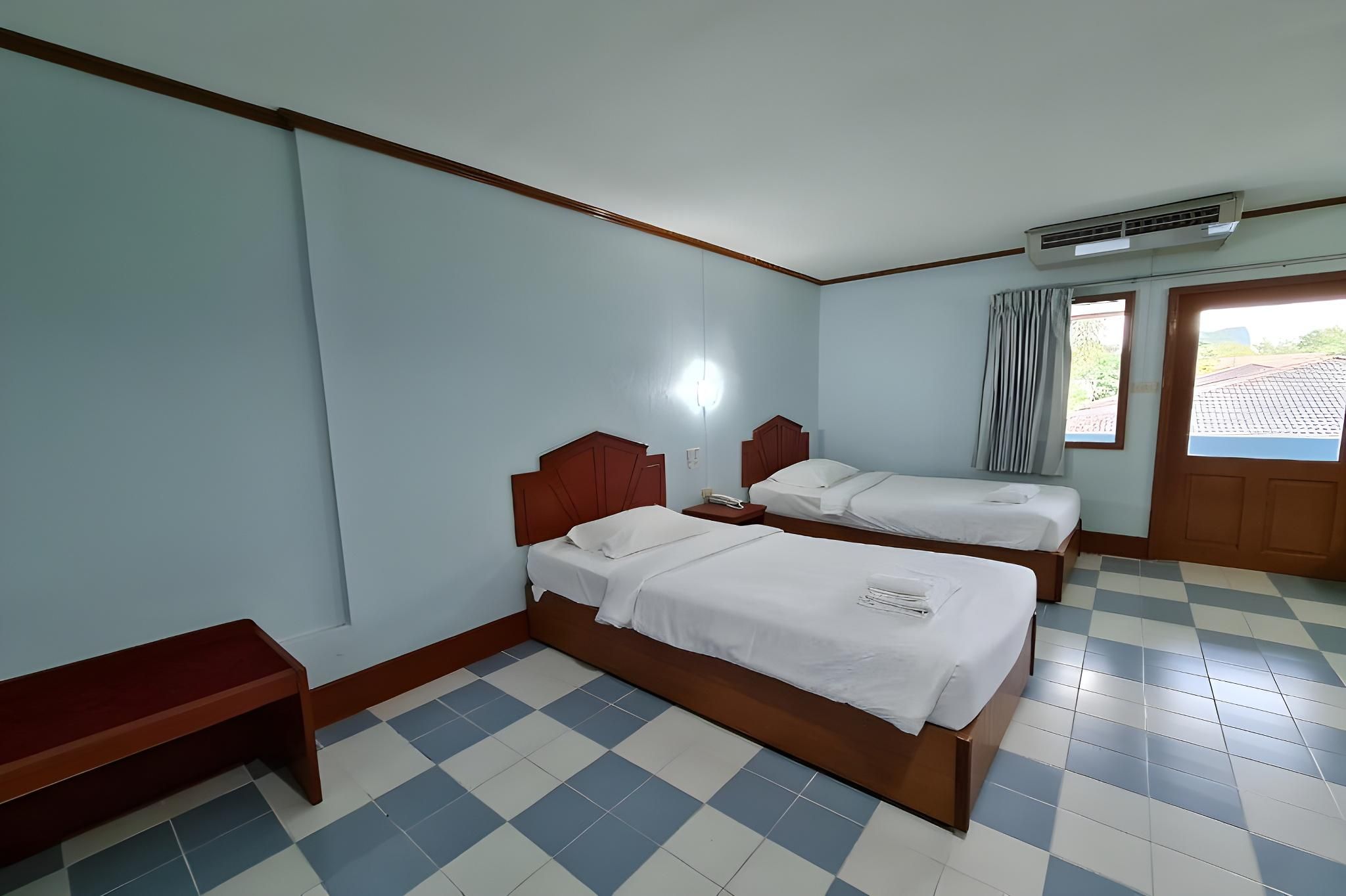 (Phu-Nga Hotel) Twin Bed 2