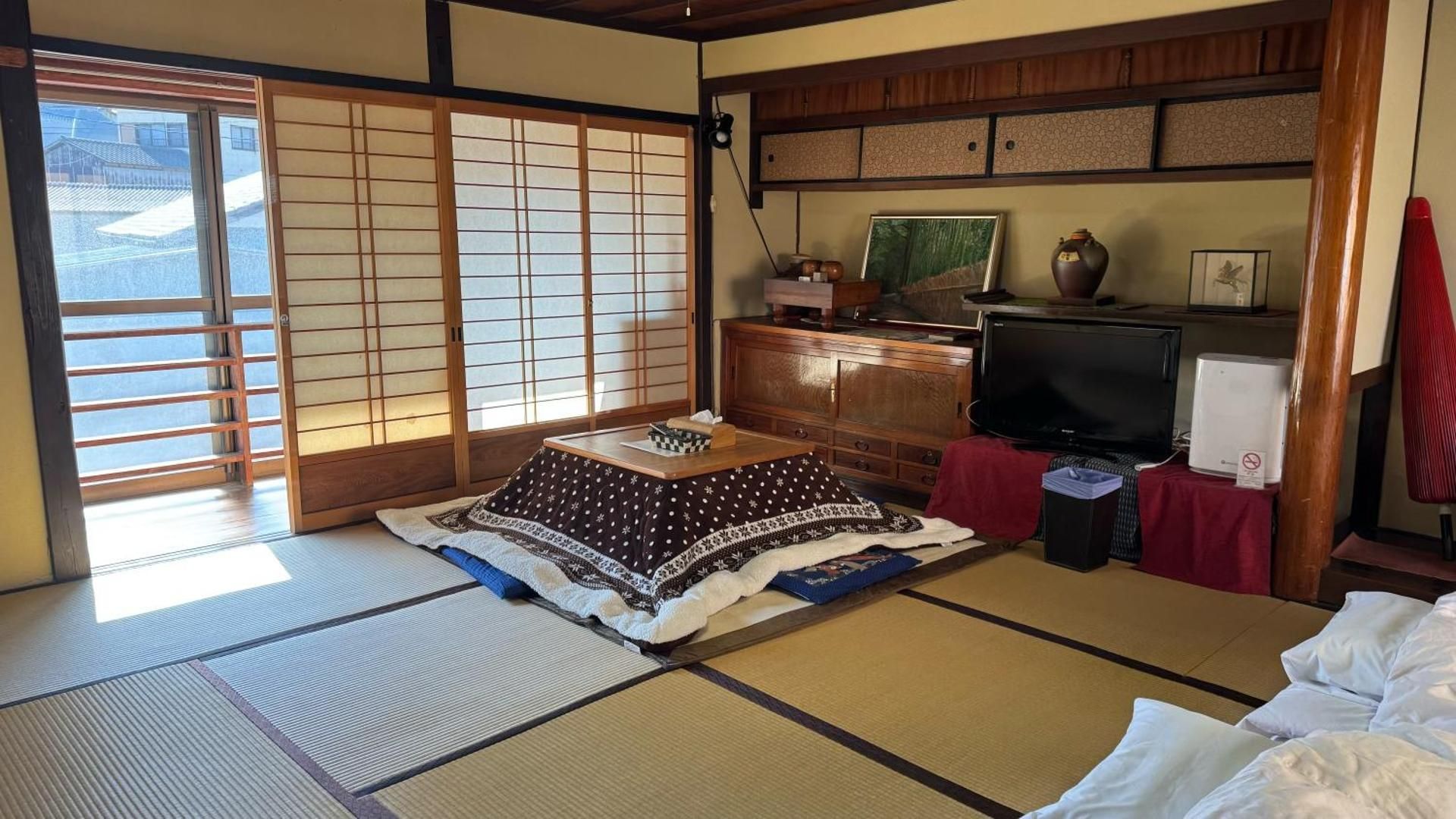 Japanese-Style Room