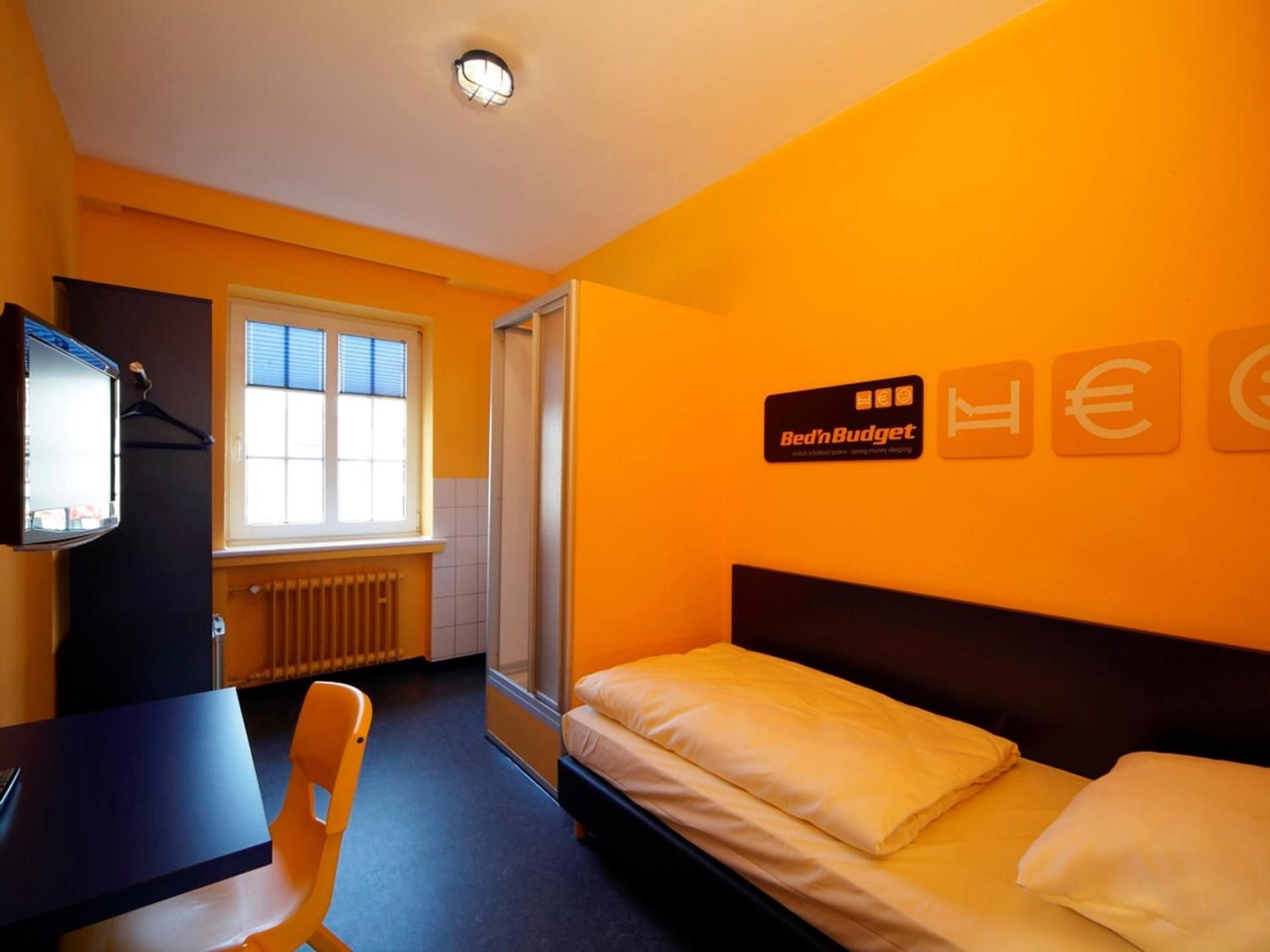 Single Room only with Shower
