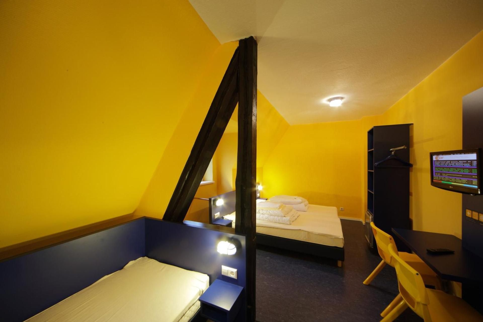 Triple Room with Shared Bathroom