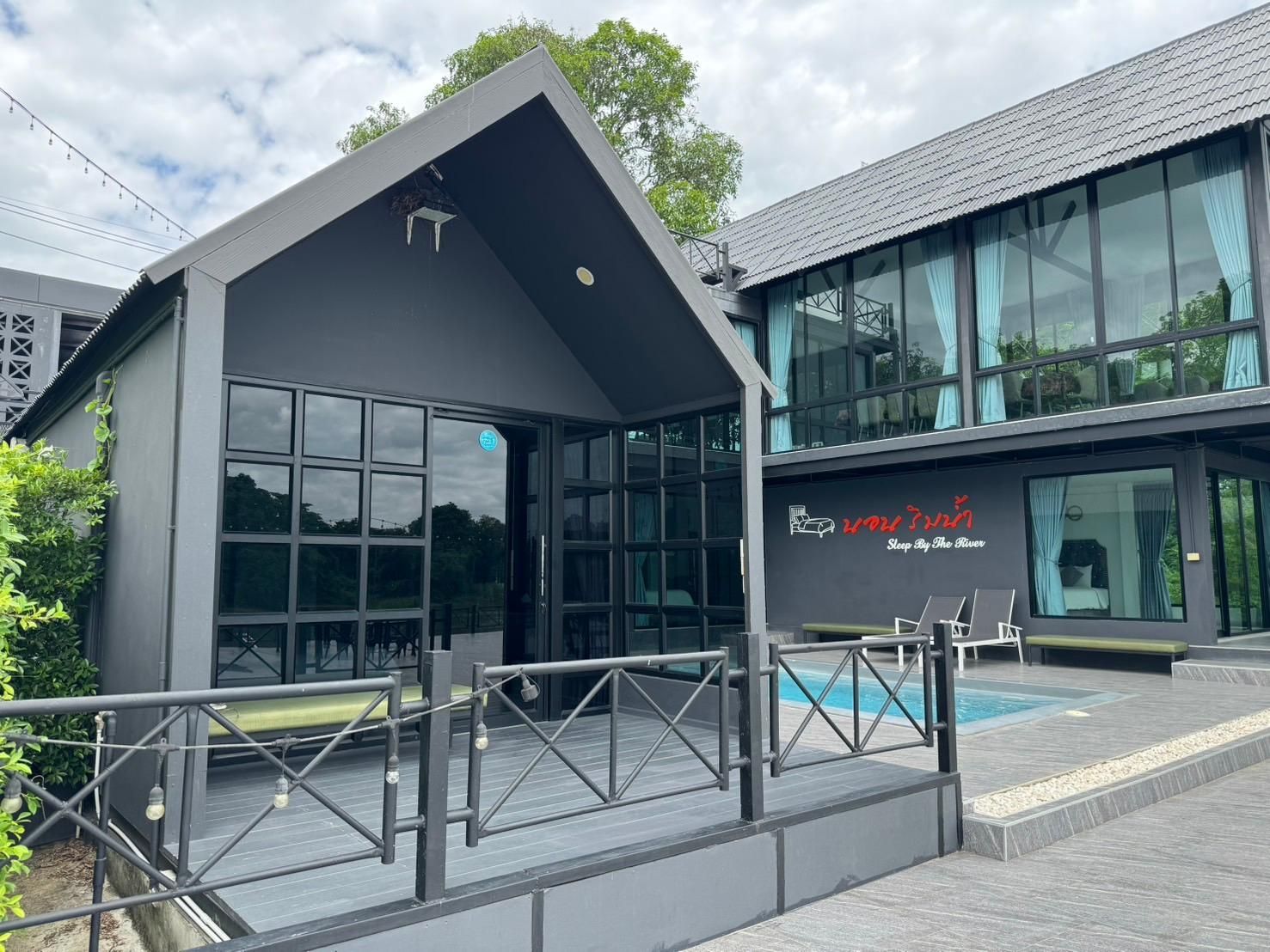 9a534a62b0b68418bdf0d6b37b42cd7e