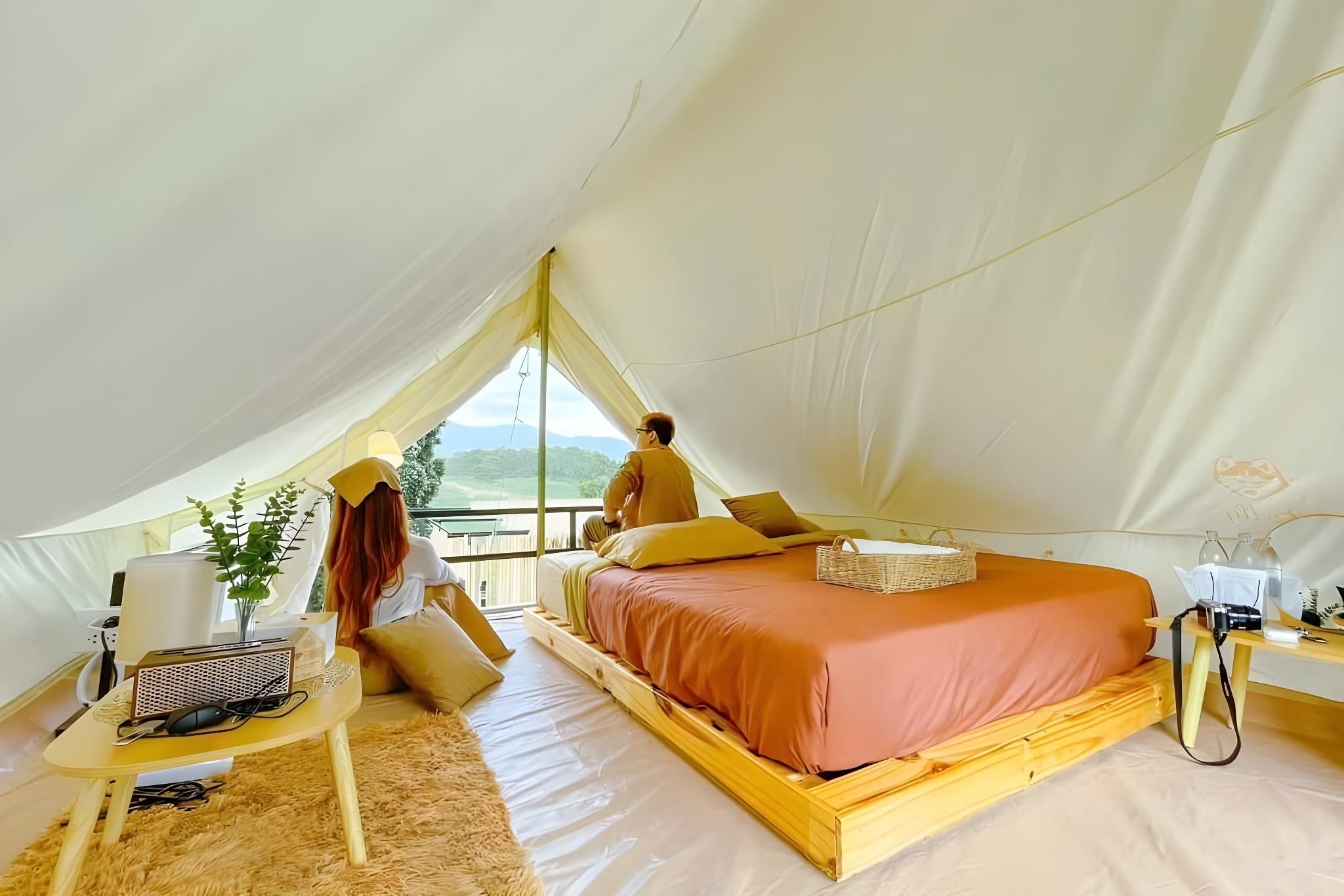 Mondara Villa and Glamping Tent with Plunge Pool