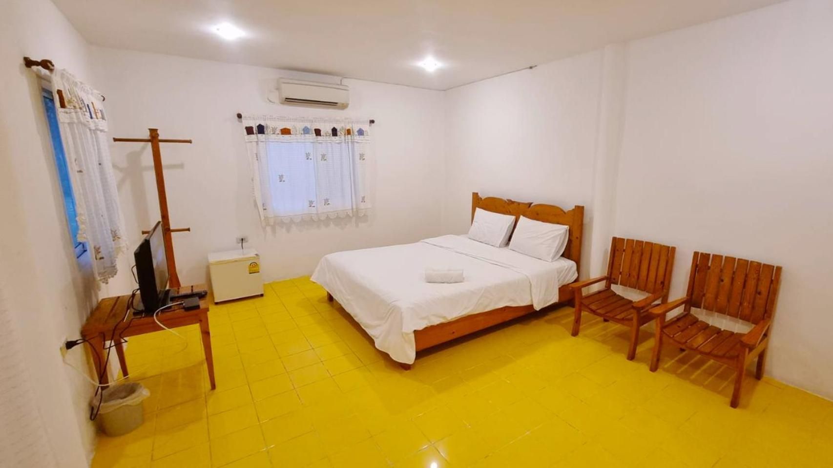 One-Bedroom Villa