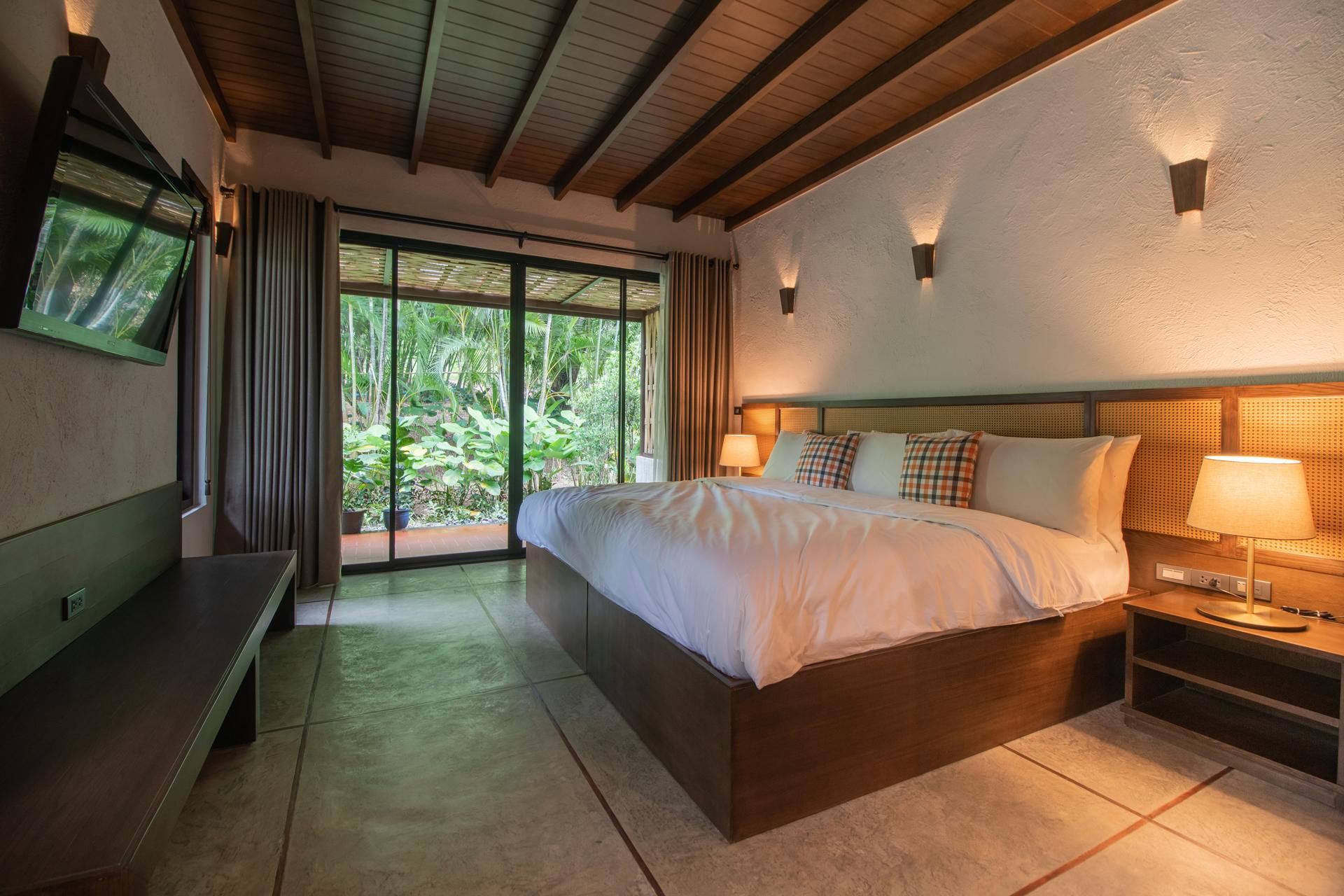 Phapok Eco Resort Deluxe Garden View Room 2