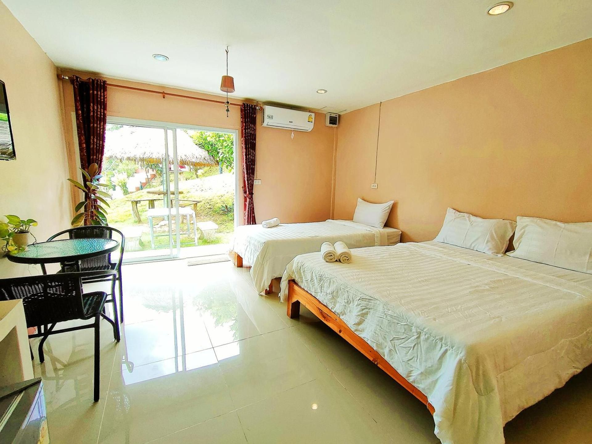 Triple Room with View