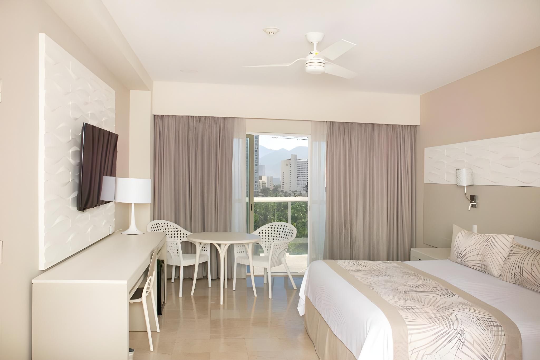 Deluxe Resort View Twin Room