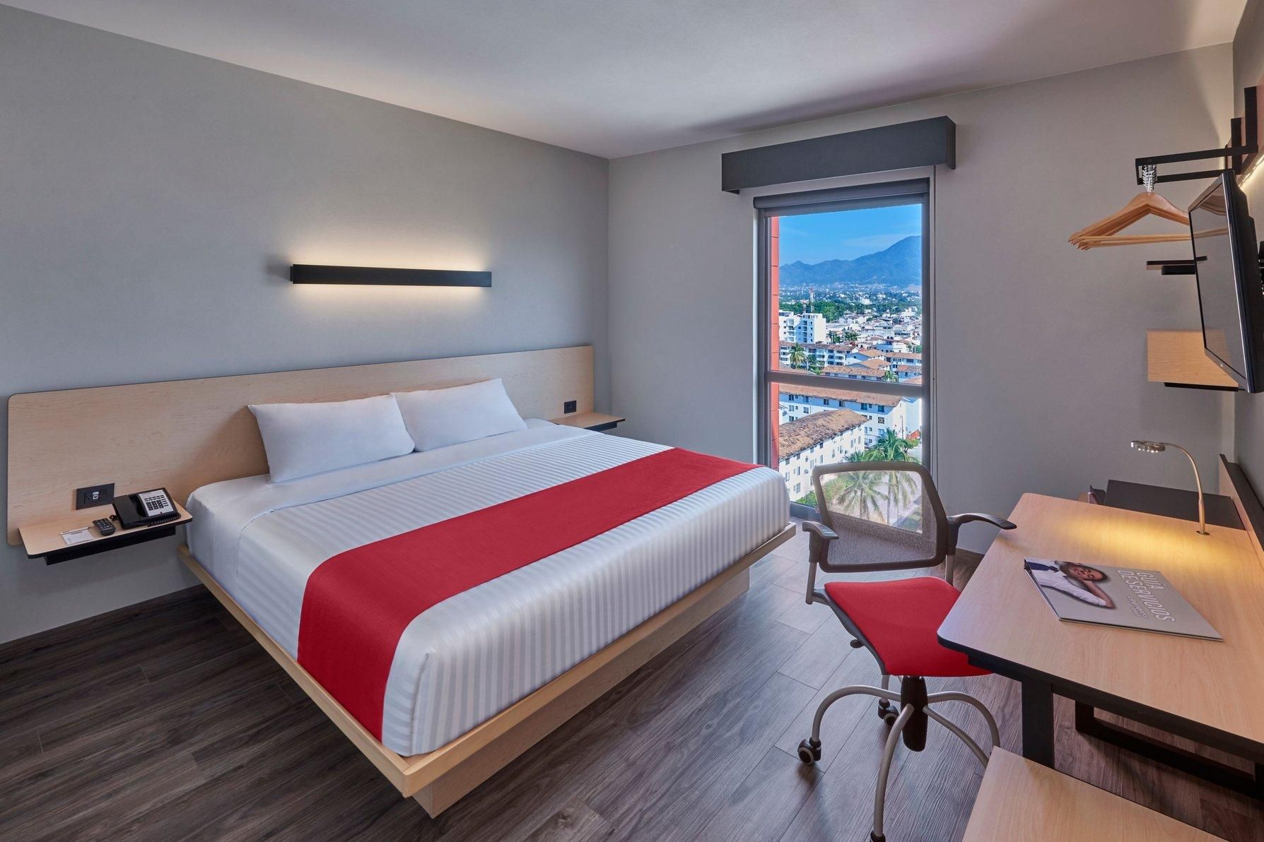 Guest Room, 1 King