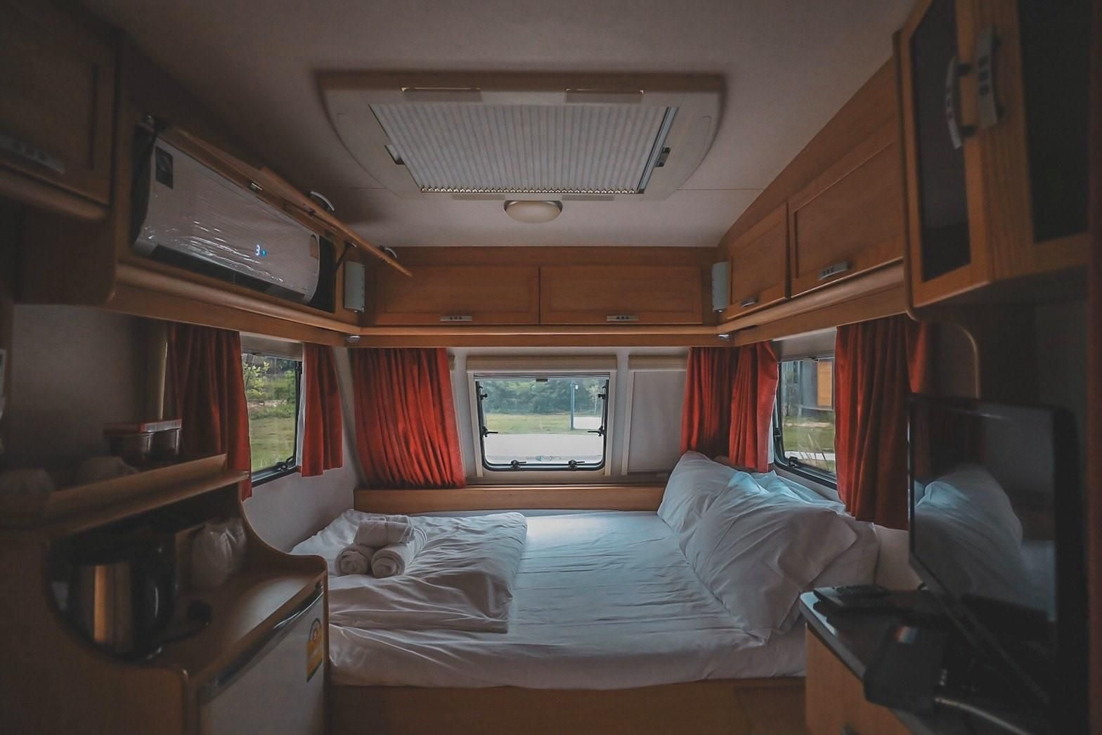 Superior Caravan