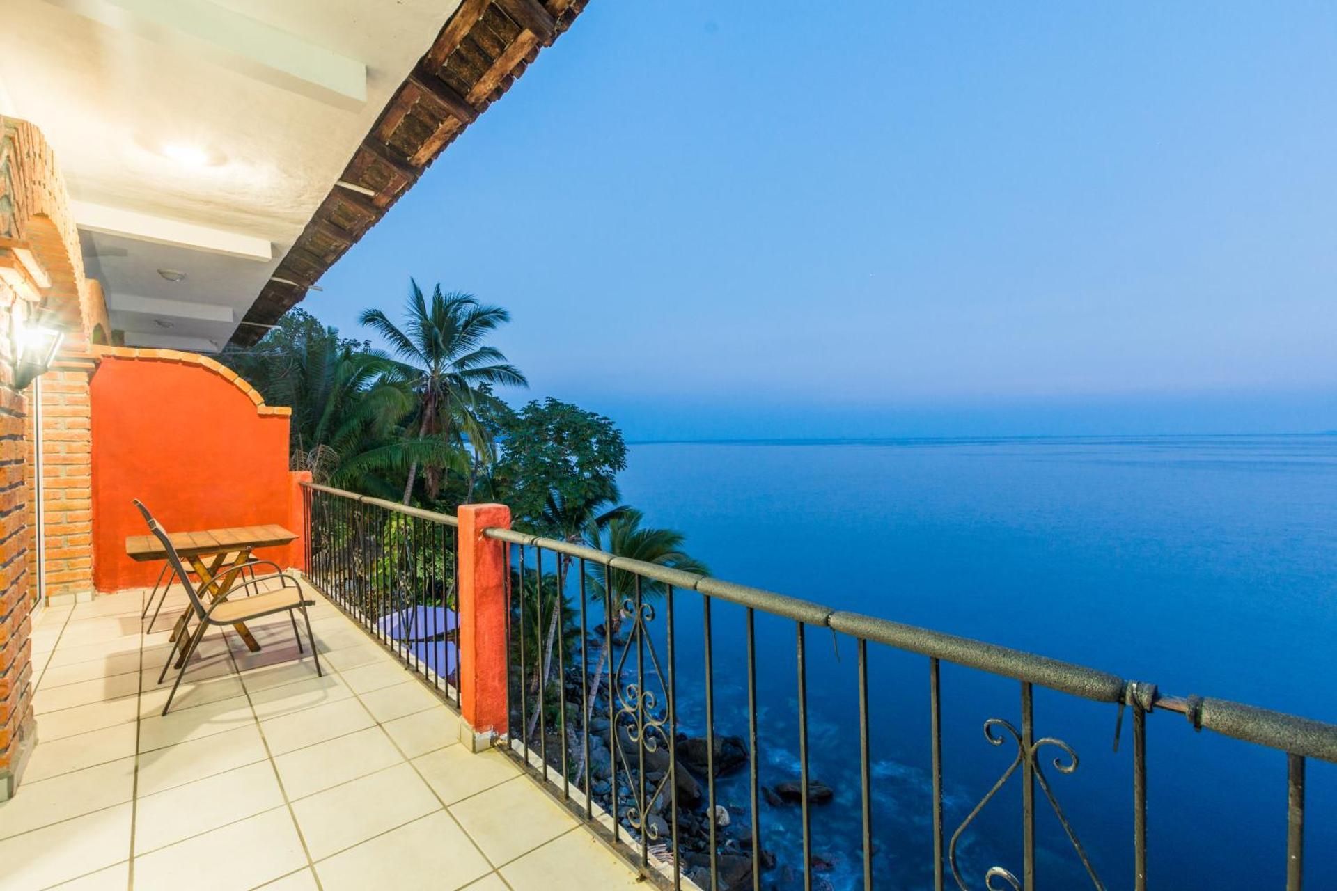 Quadruple Room with Sea View