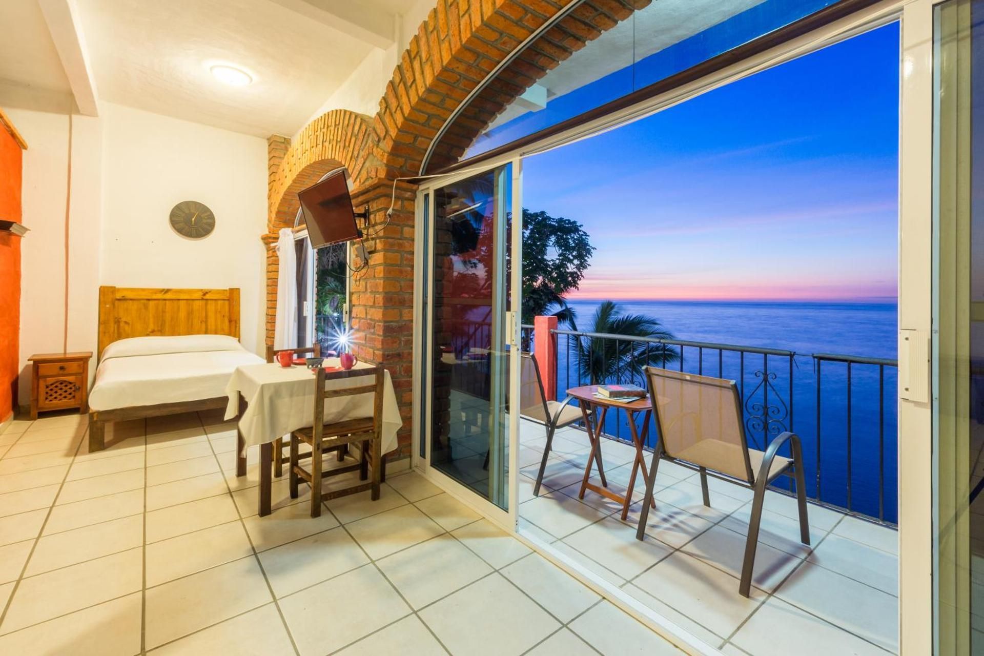 Twin Room with Sea View