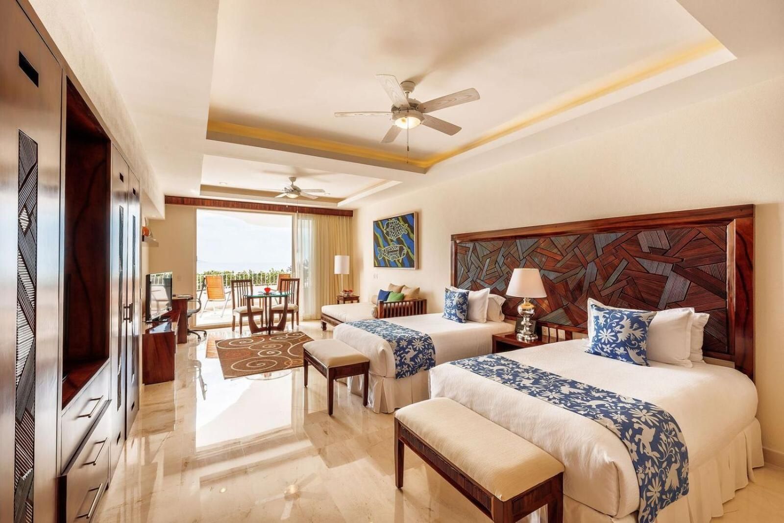 Grand Suite Room