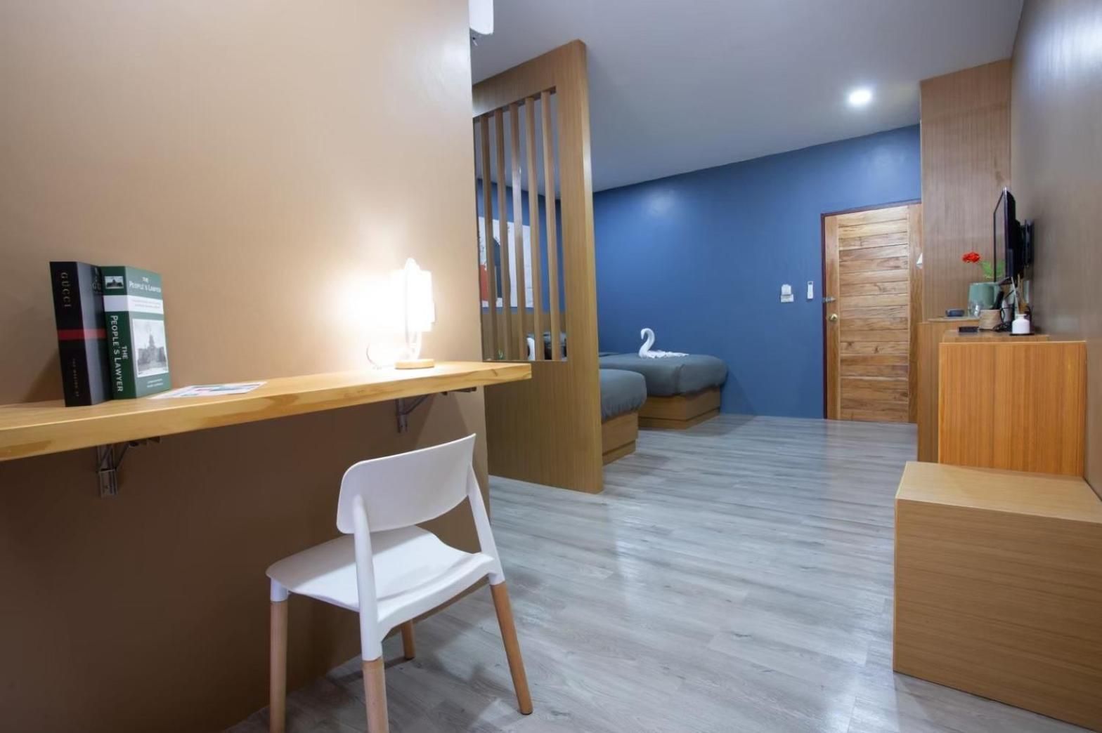 Twin Room with Mountain View
