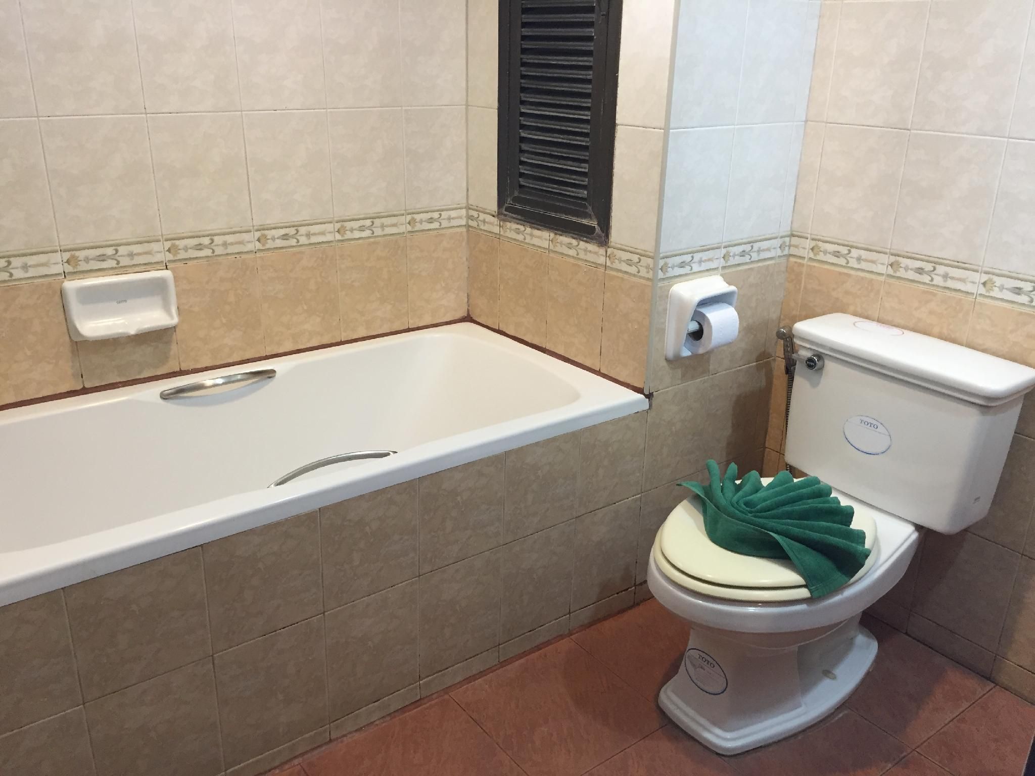 Prawapa Place Standard Double 3