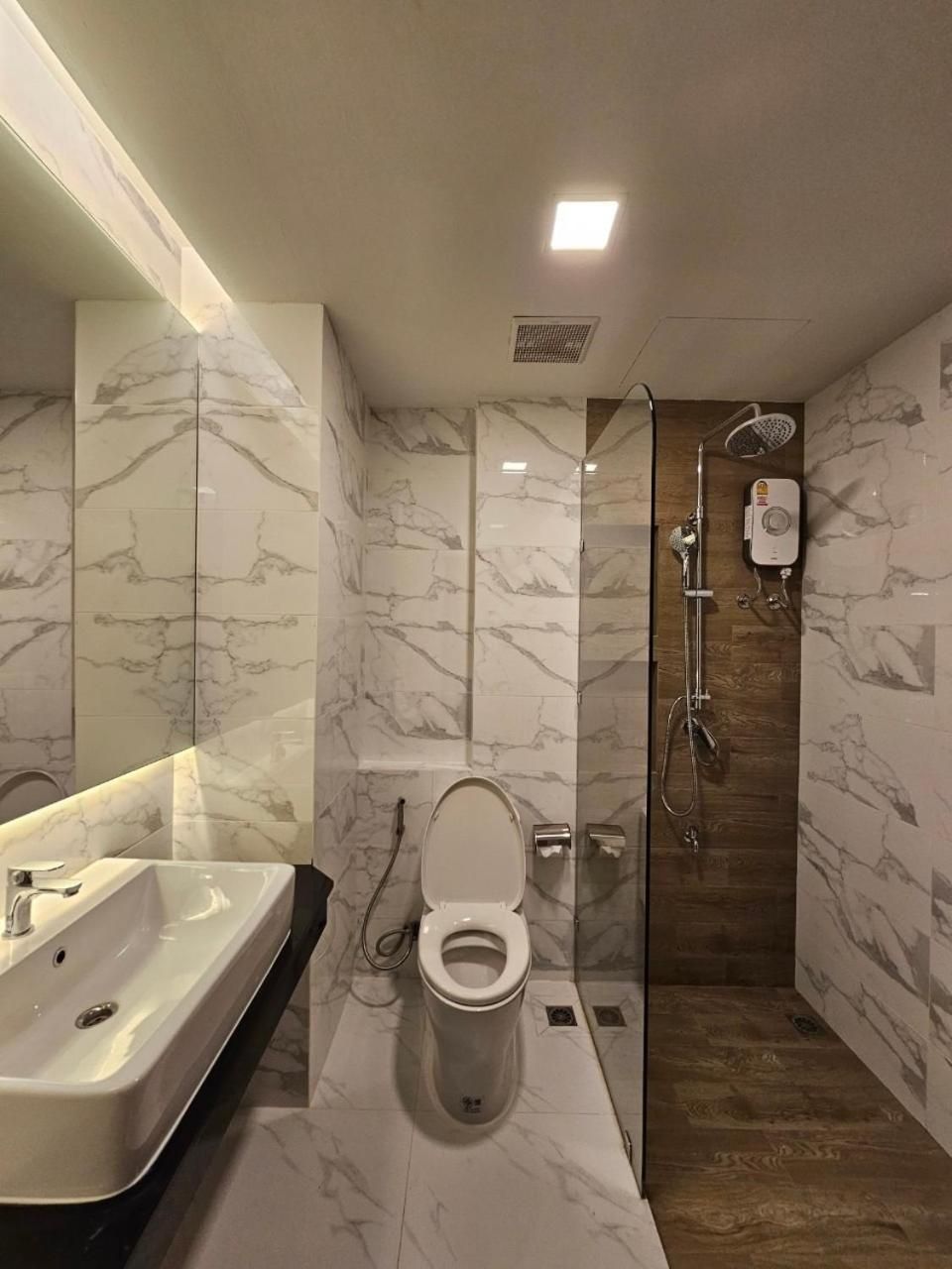 Quadruple Room with Mountain View