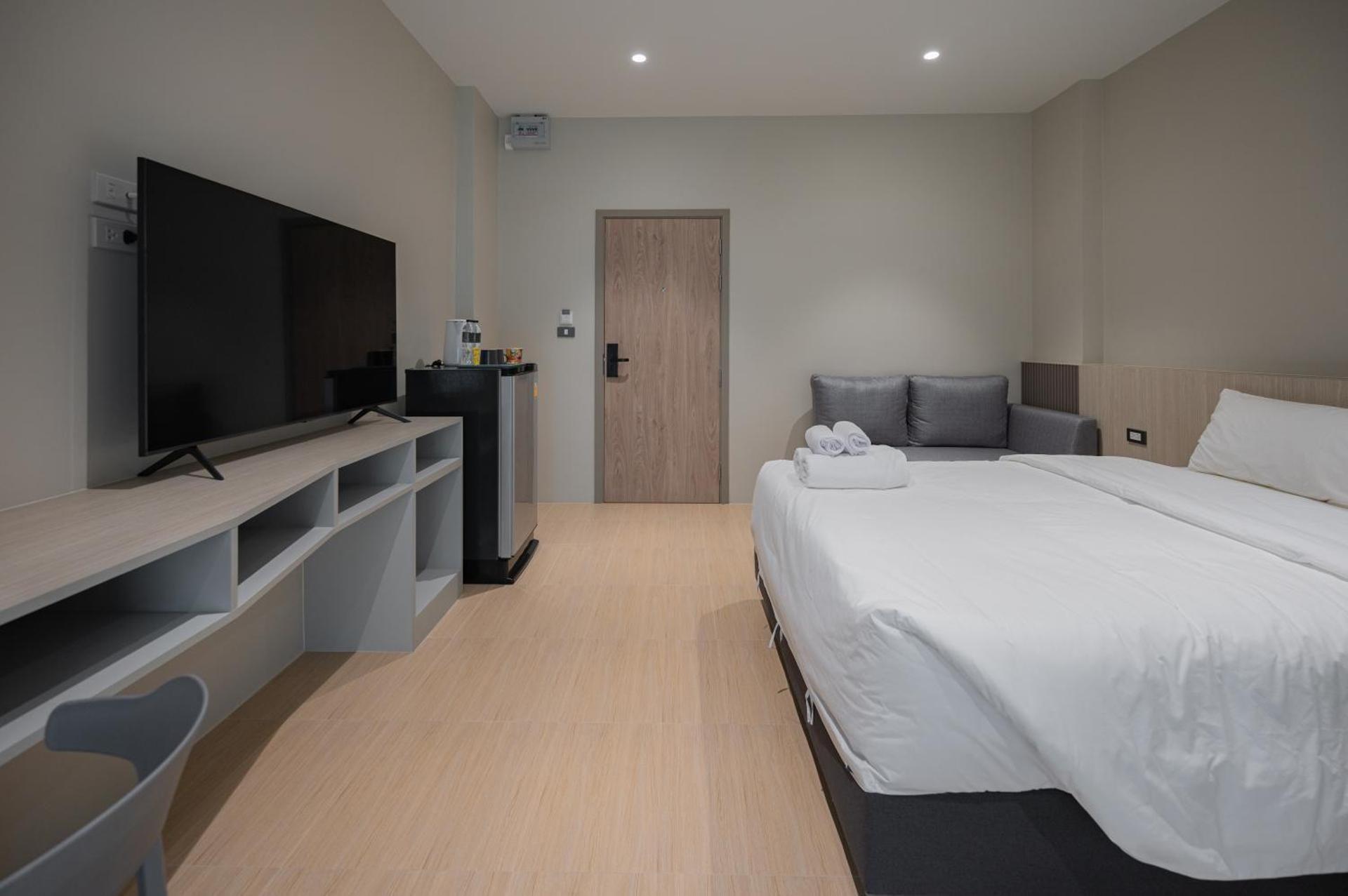 Superior Apartment with City View