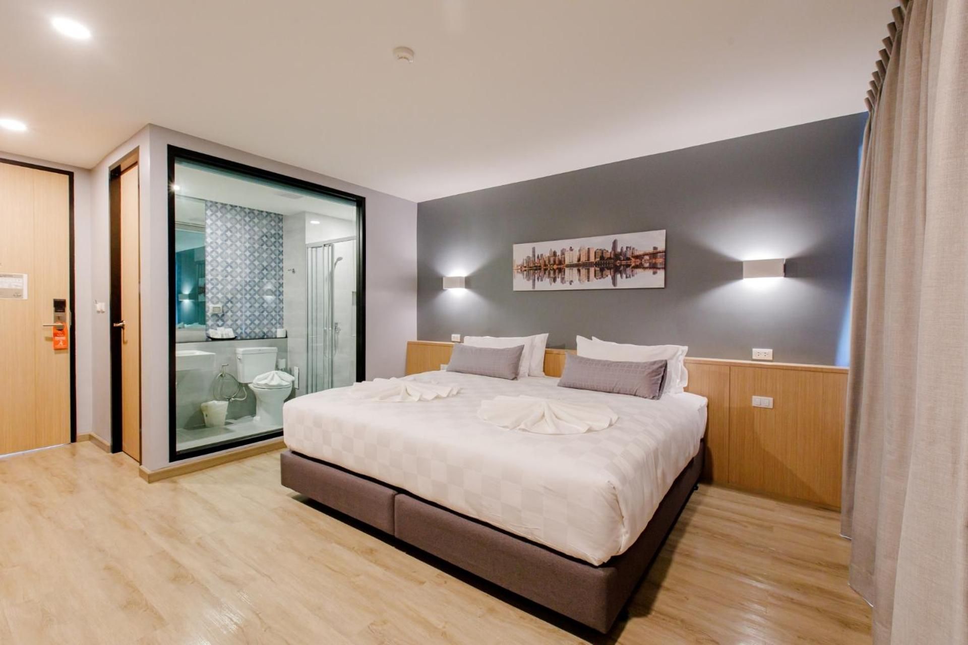 Le Lert Hotel Ratchaburi Deluxe Room Double 2