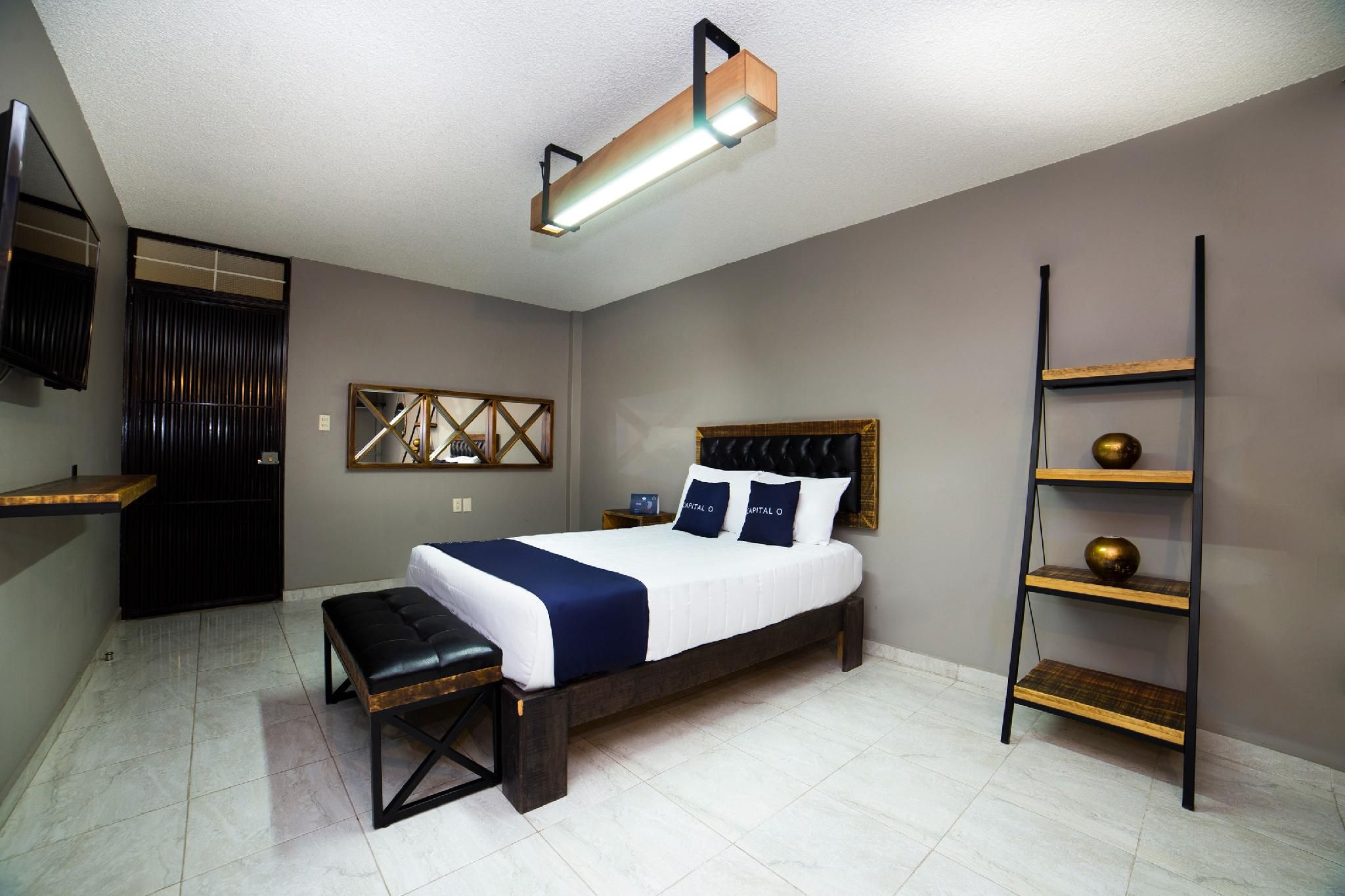 Capital O Hotel Diez Standard 2