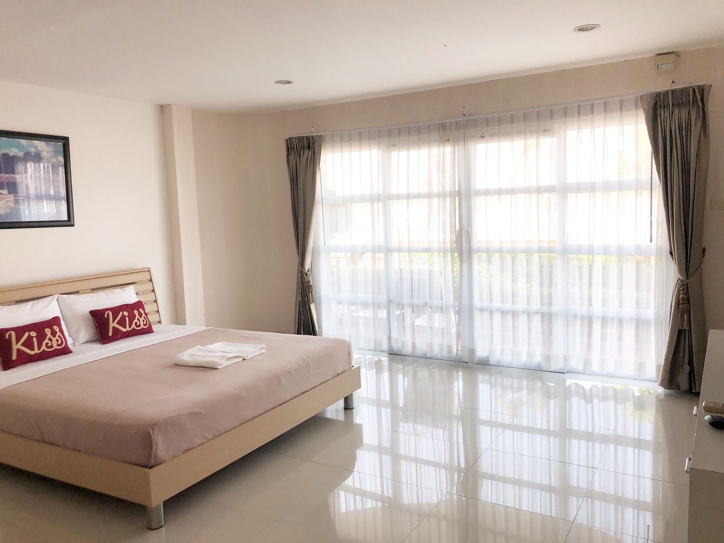 Baansabairimkhong Deluxe River View Room with Balcony 2