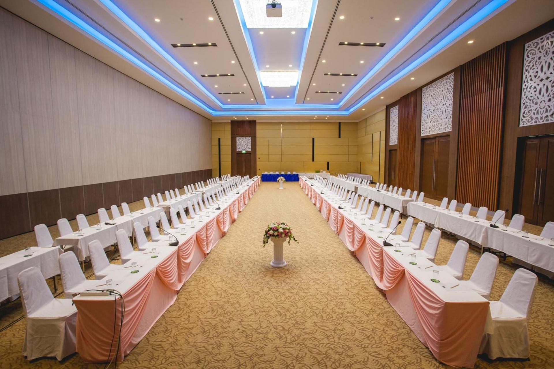 meeting room / ballrooms