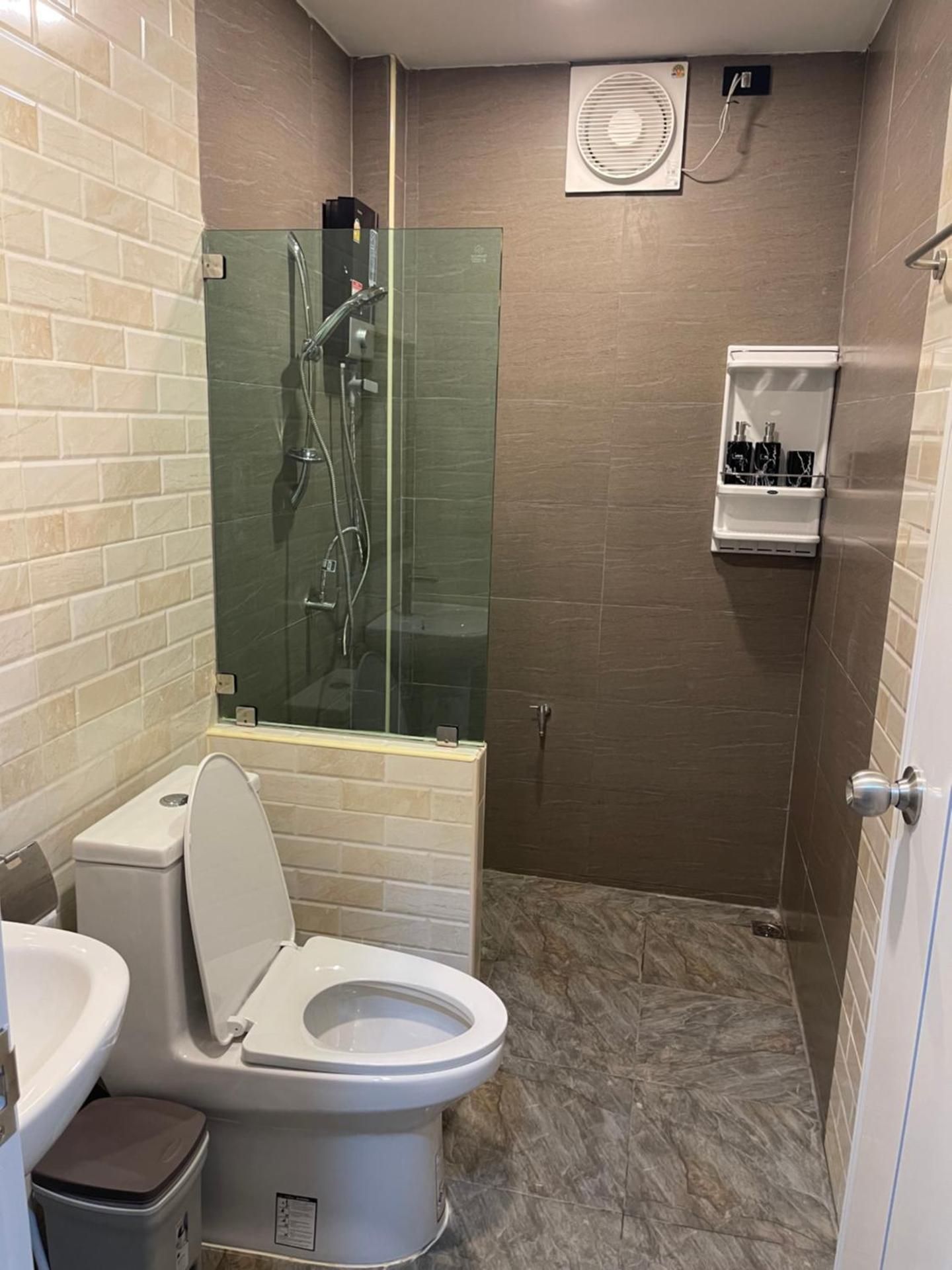 King Room with Spa Bath