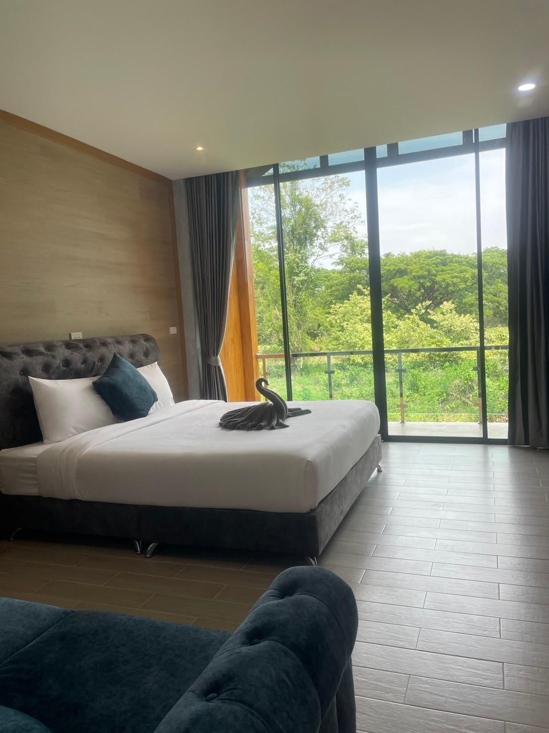 Standard - 1 Double Bed with Balcony