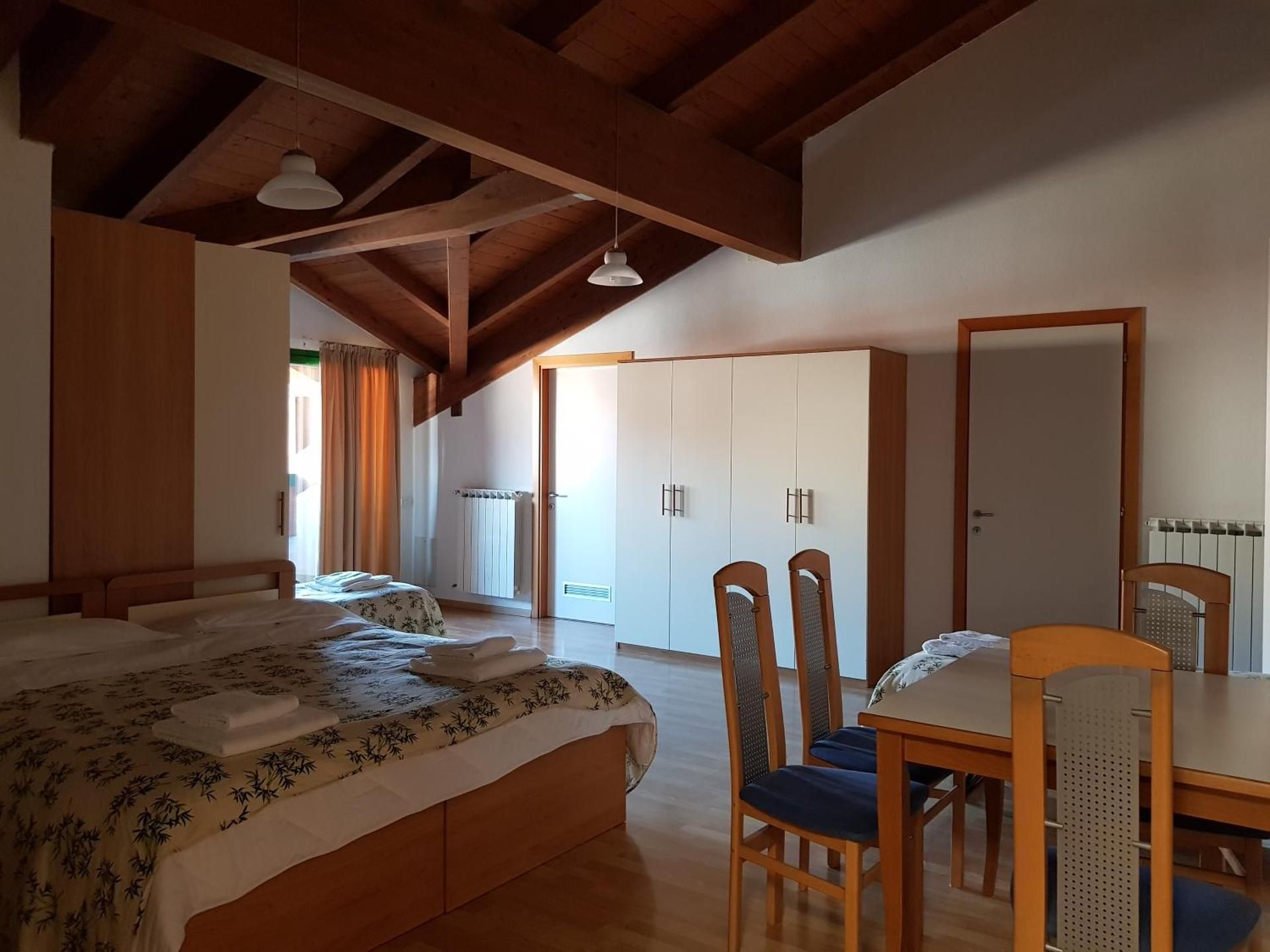Standard Family Room