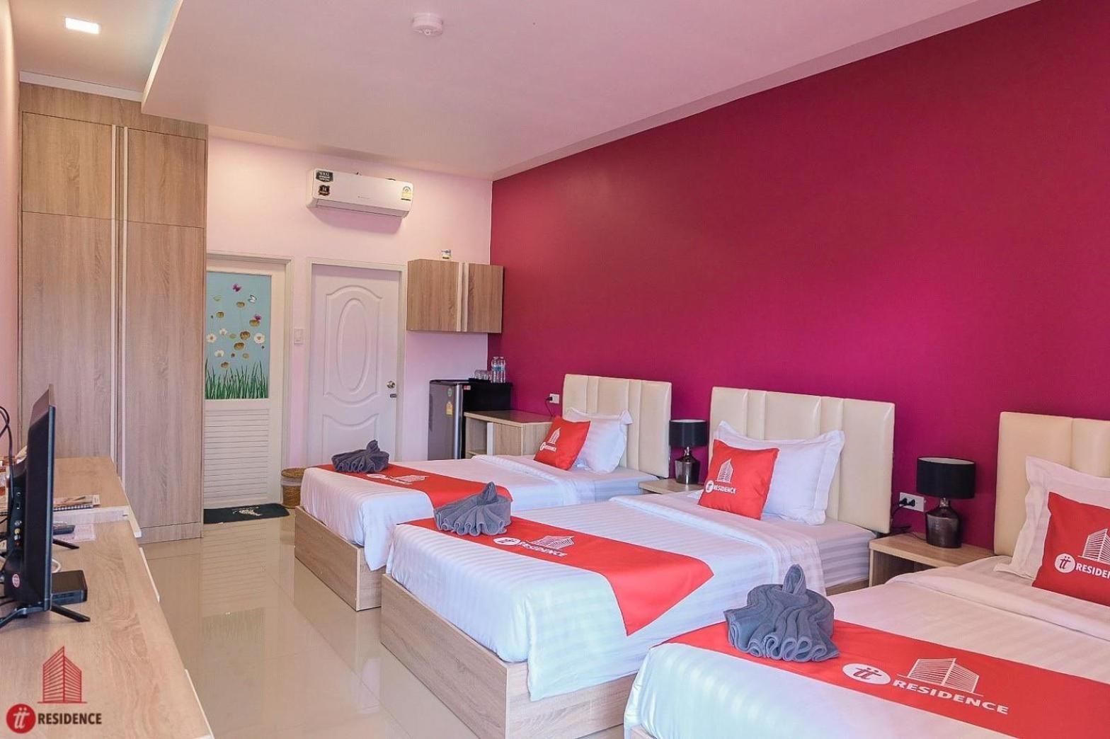 TT Residence Deluxe Triple Room