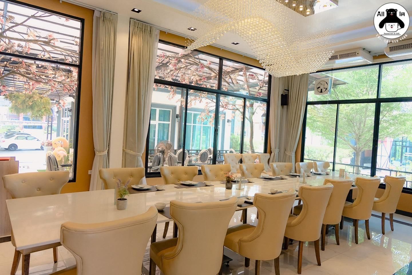 restaurant (private room)