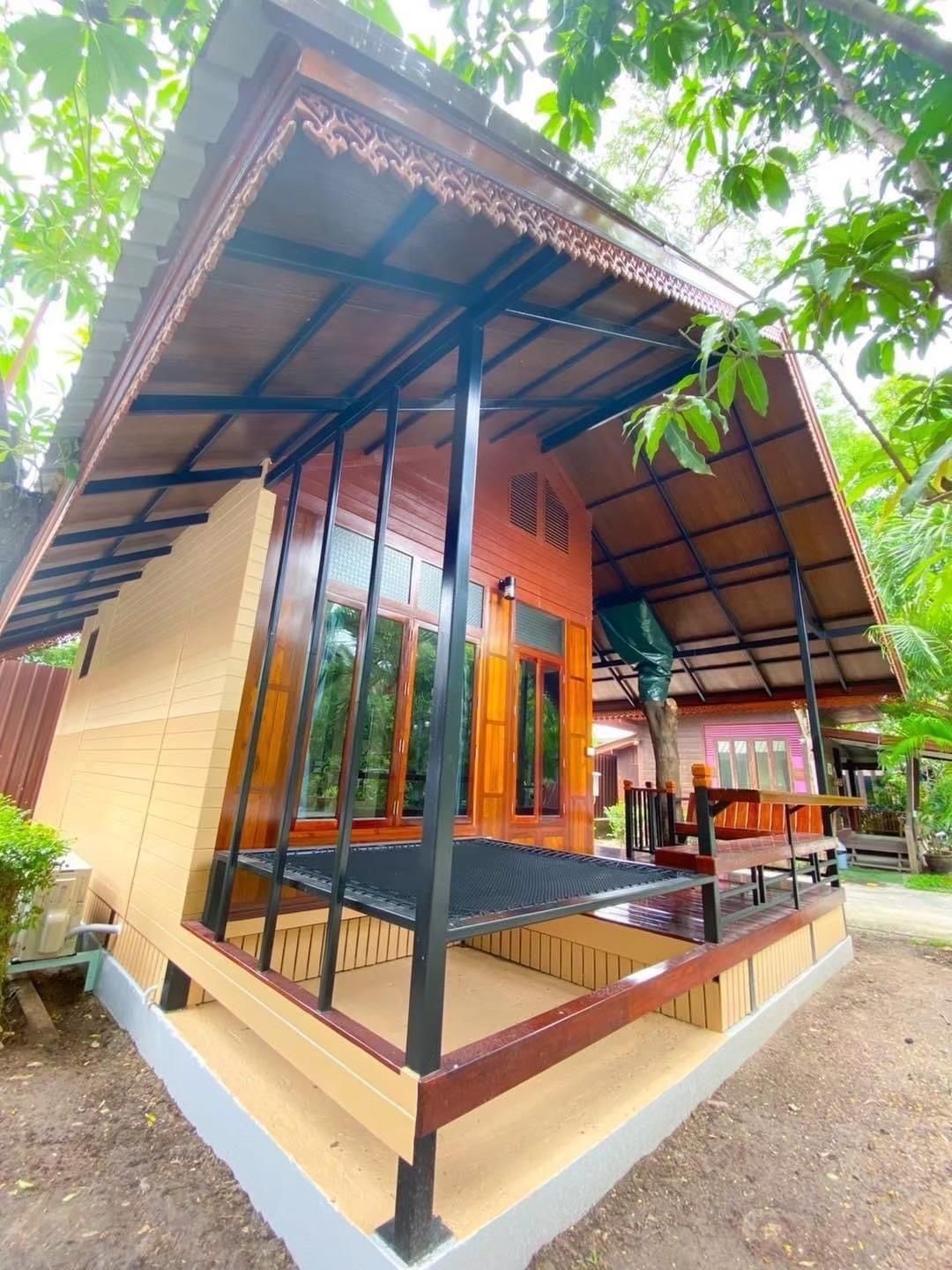 Baan Nai Thuk Hotel