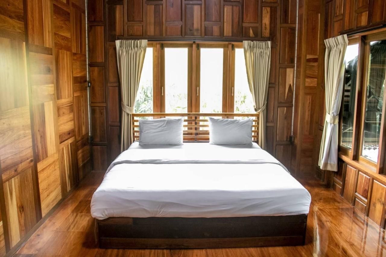 Baan Nai Thuk Hotel Riverfront King Room