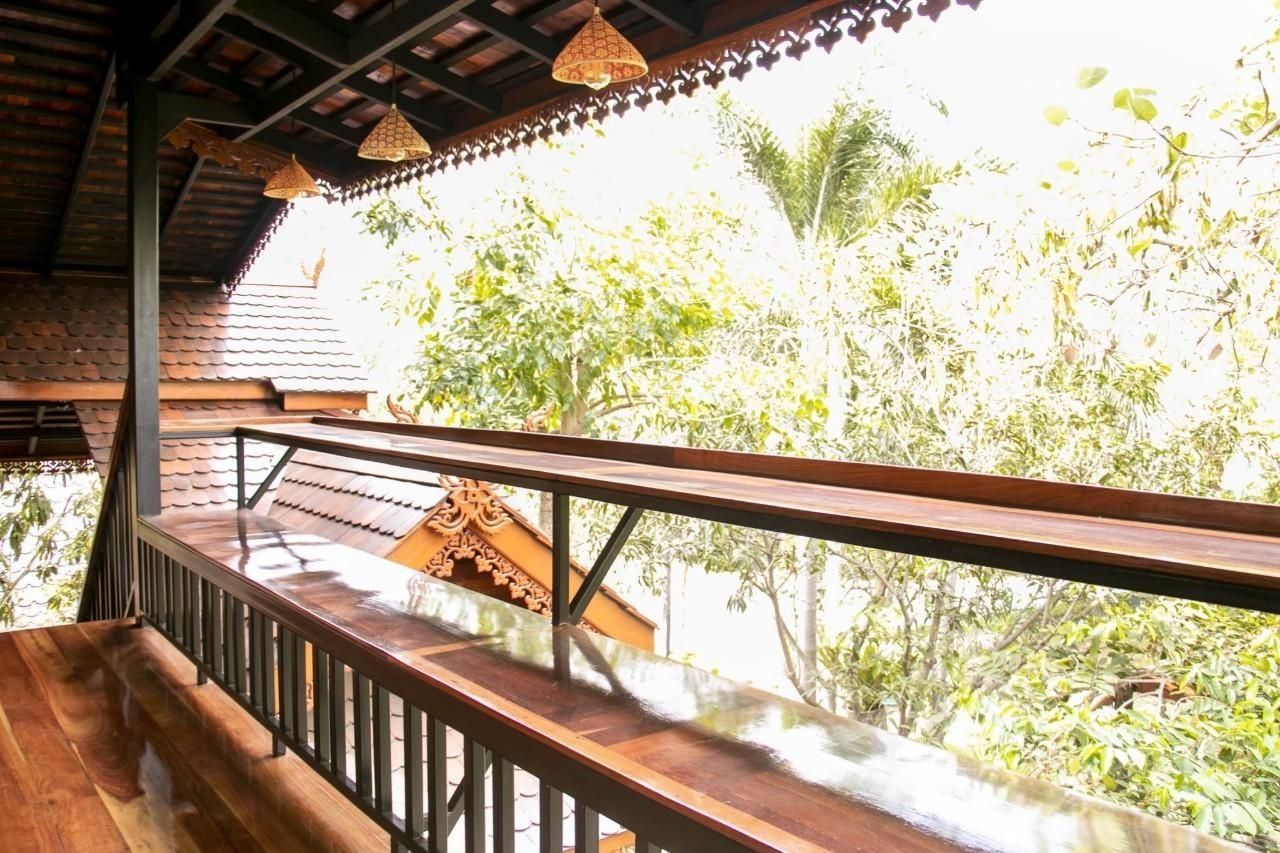 Baan Nai Thuk Hotel Riverfront Deluxe Room 2