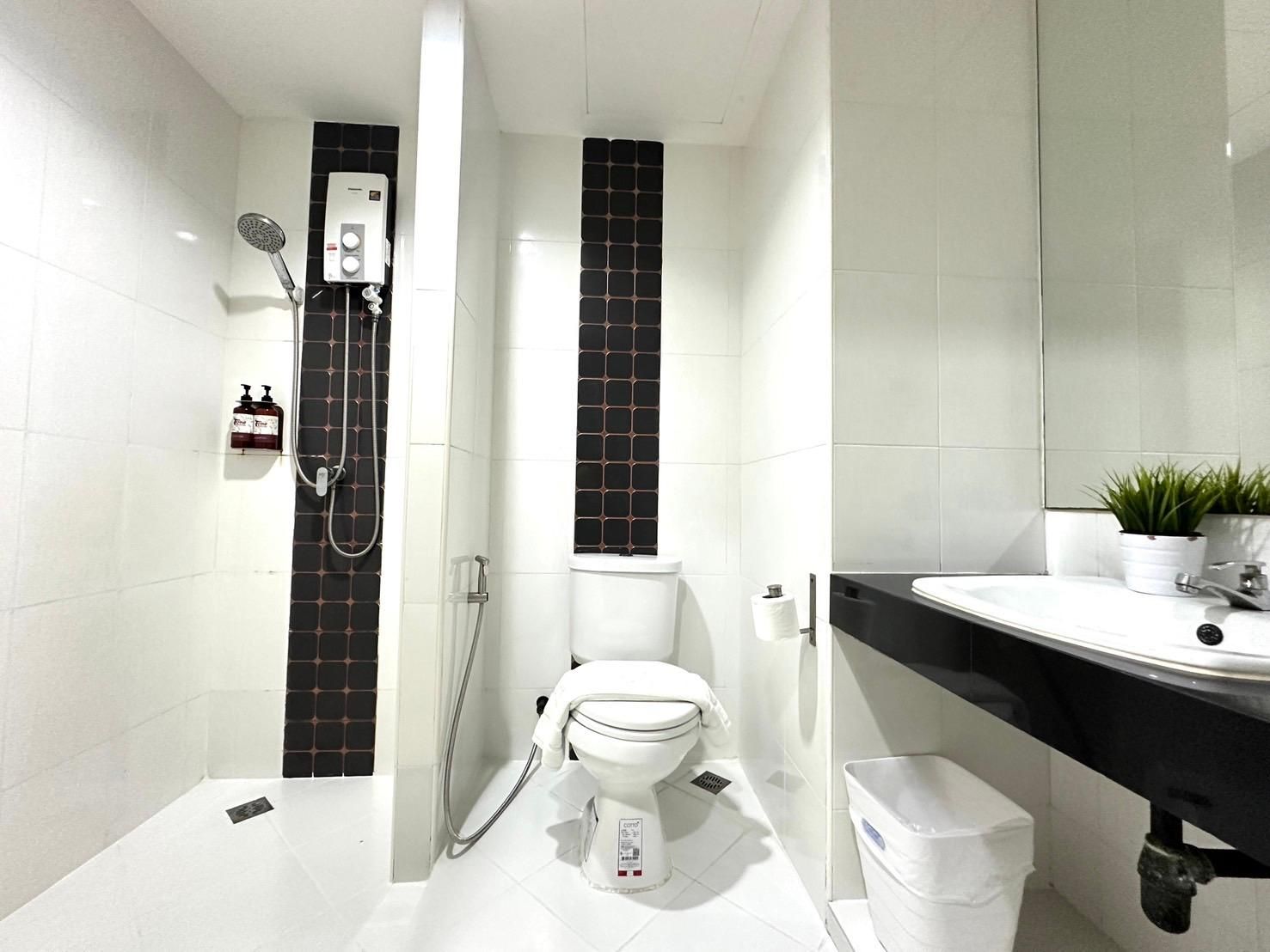 Tone Condorent Hotel Urban Twin Room - Non-Smoking 2