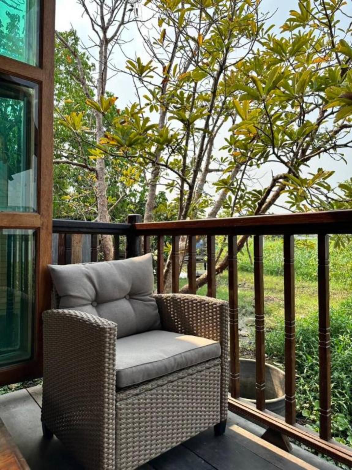 RuenKijja Deluxe Balcony 2