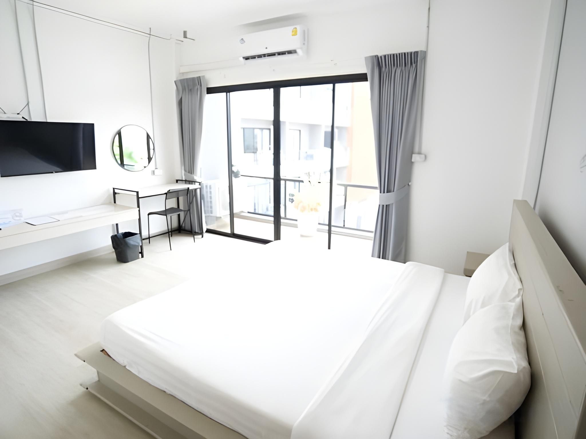 Standard Room with Balcony