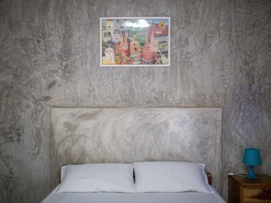 The Triple Tree Resort Double or Twin Room