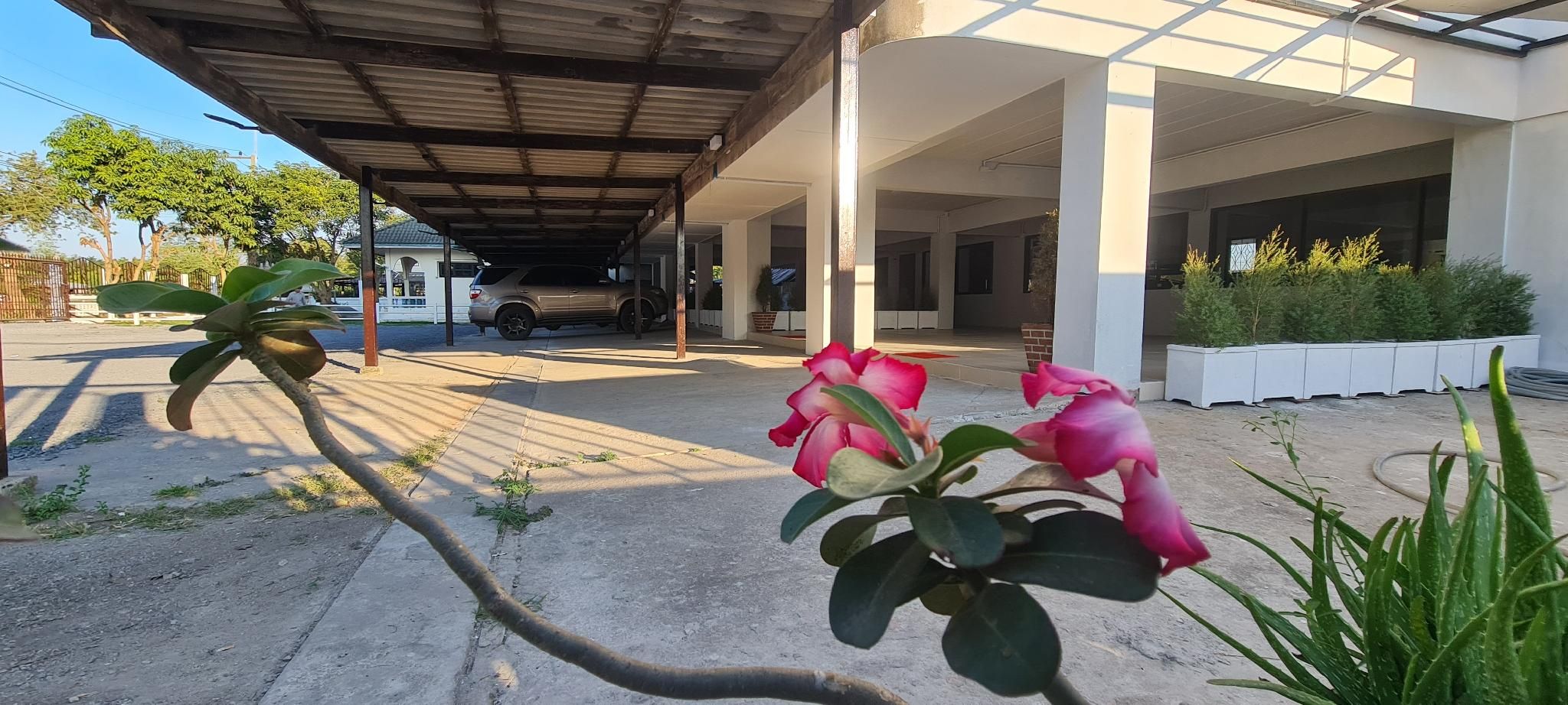 Patcharin Private Residence