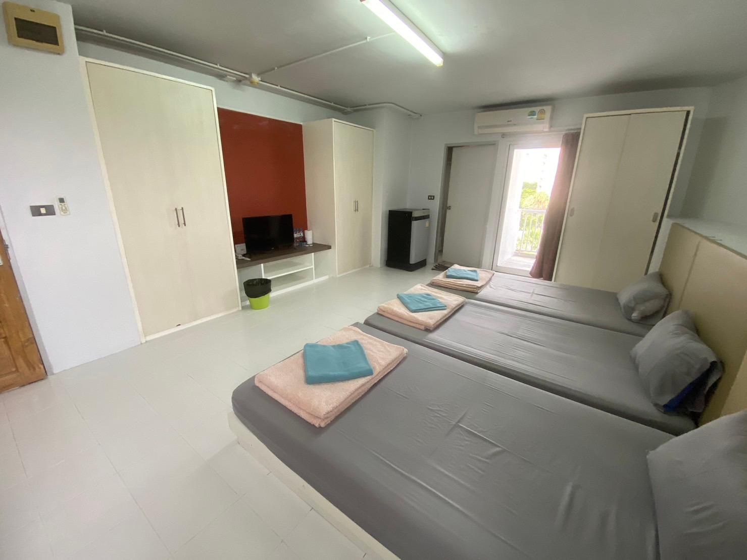 The Campus Executive Triple