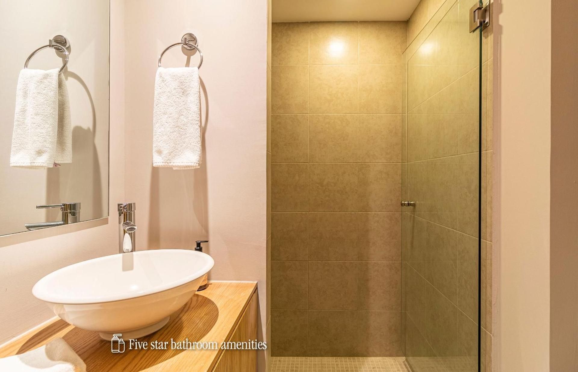 One Bedroom Apartment with City View