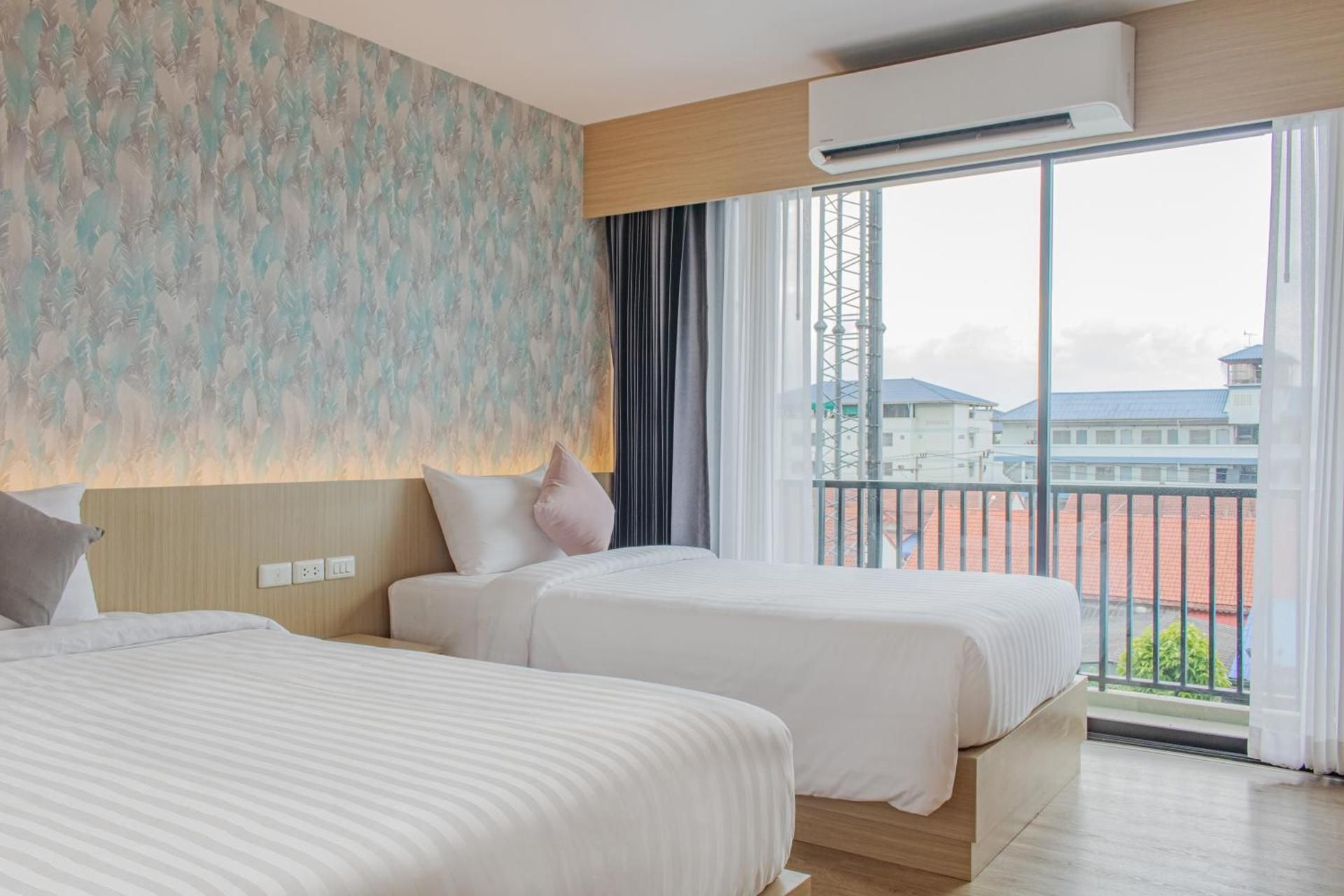 ONE Hotel Superior Twin Room