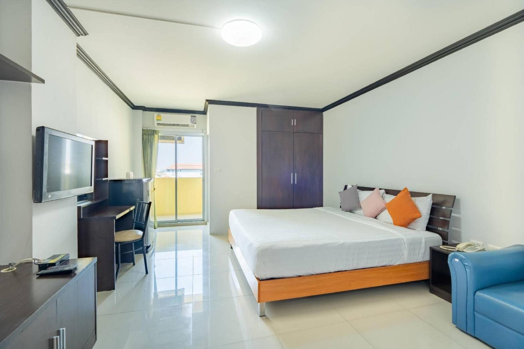 Standard King Room