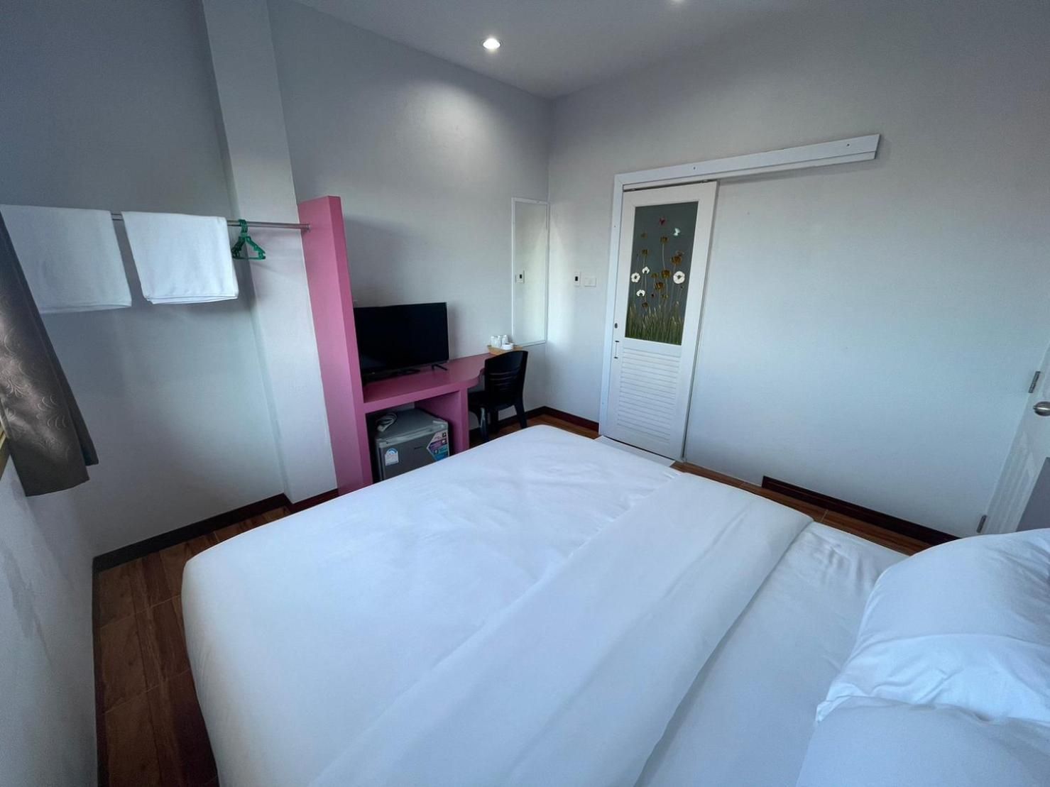 Chiang Kham Ruk Khun Hotel Standard King Room