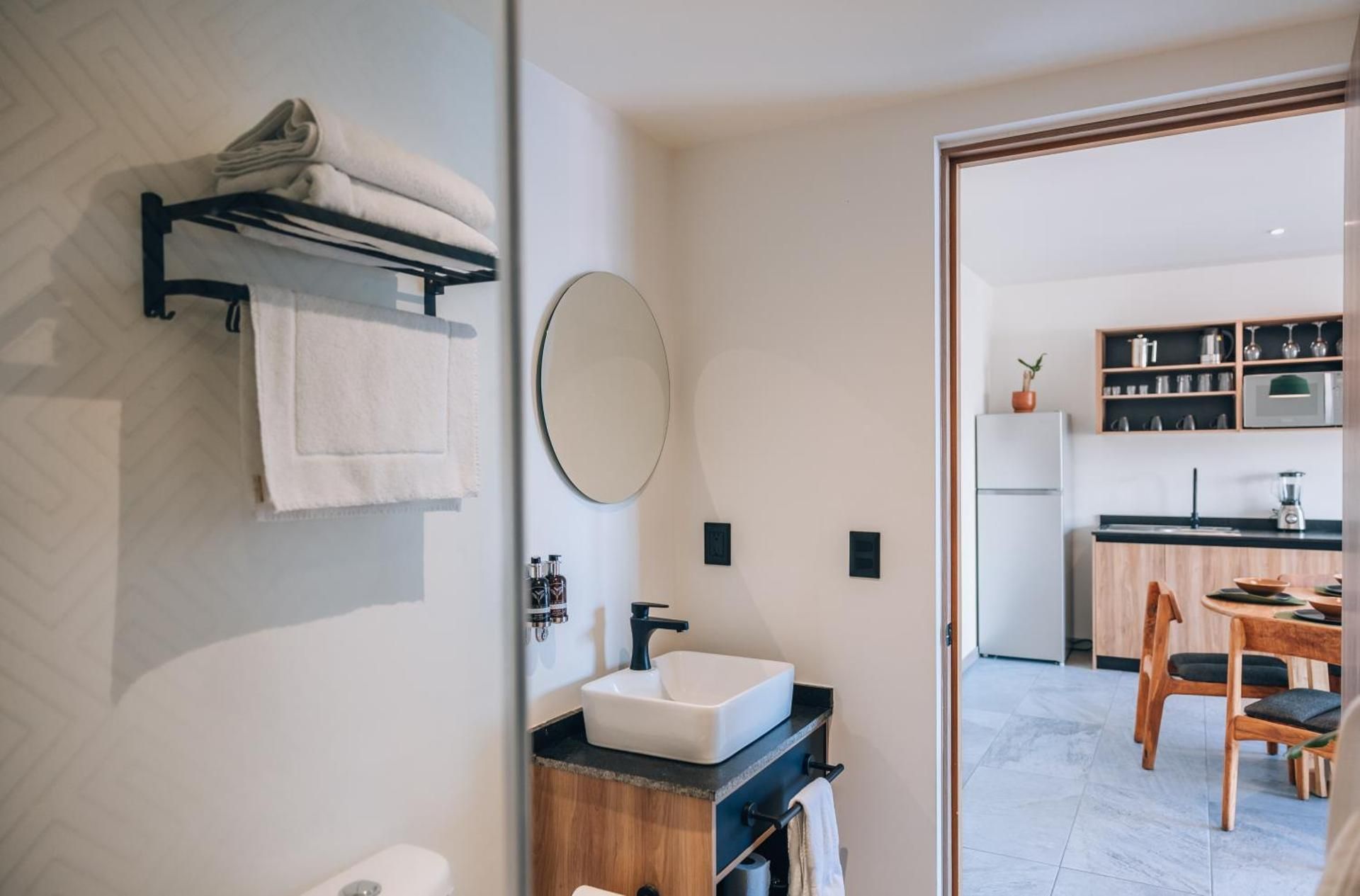 Deluxe One-Bedroom Apartment with City View