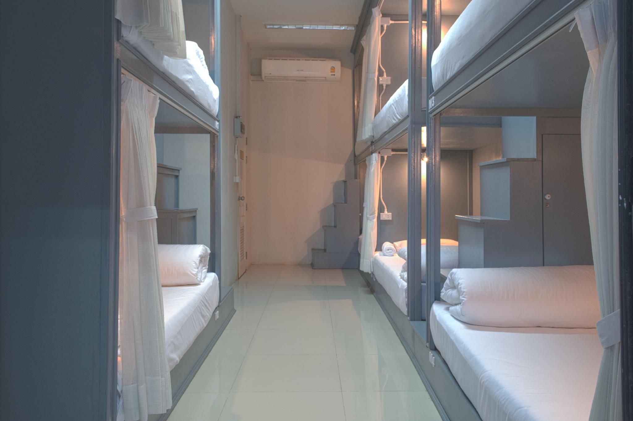 Male Dormitory Room