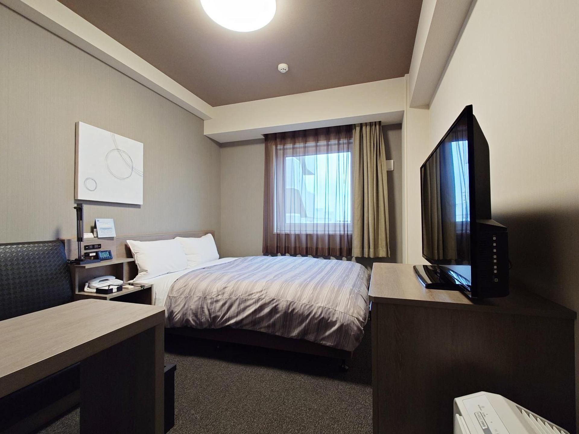 Annex Semi-Double Room - Non-Smoking