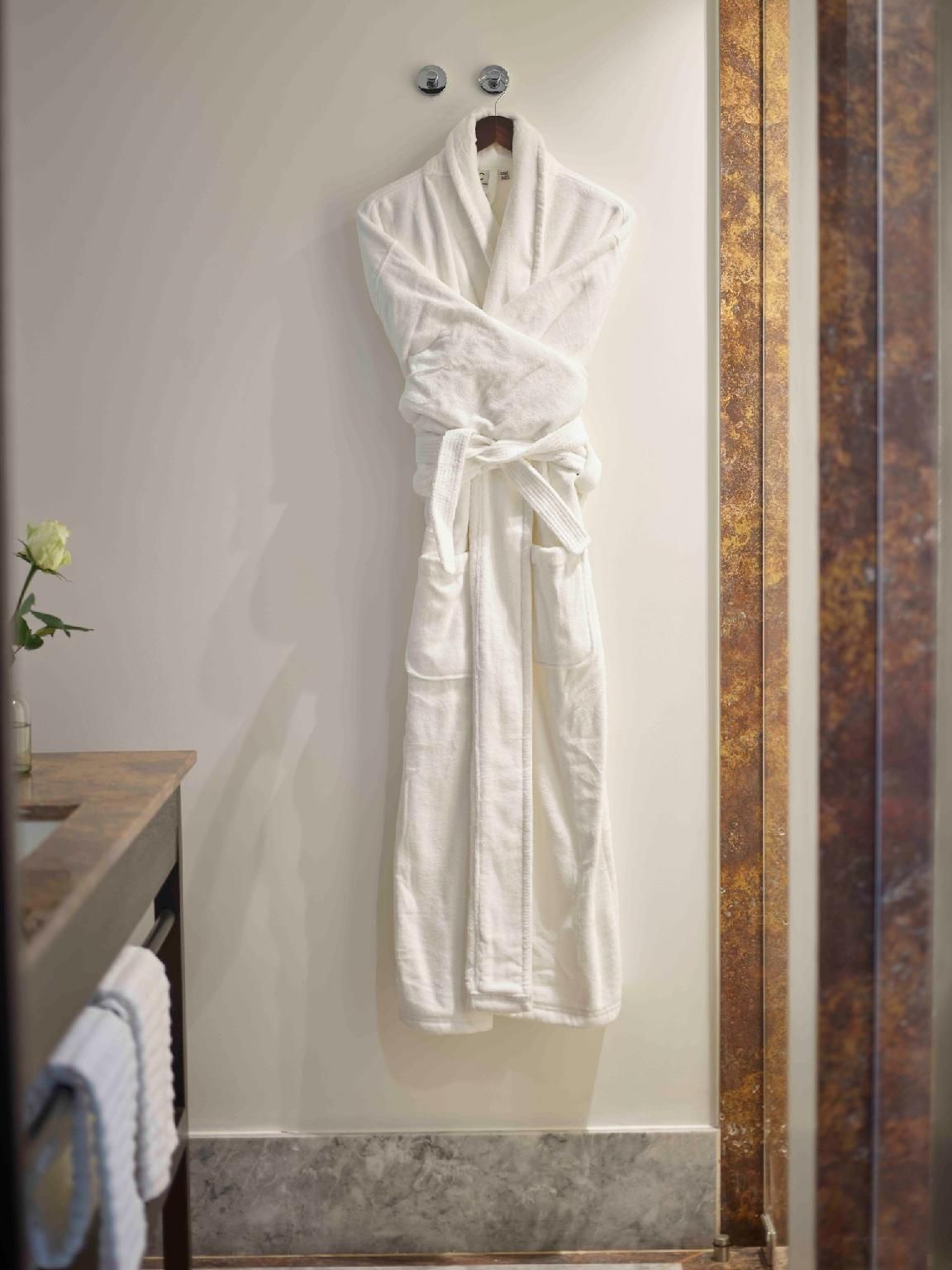 Premium Courtyard Double Queen